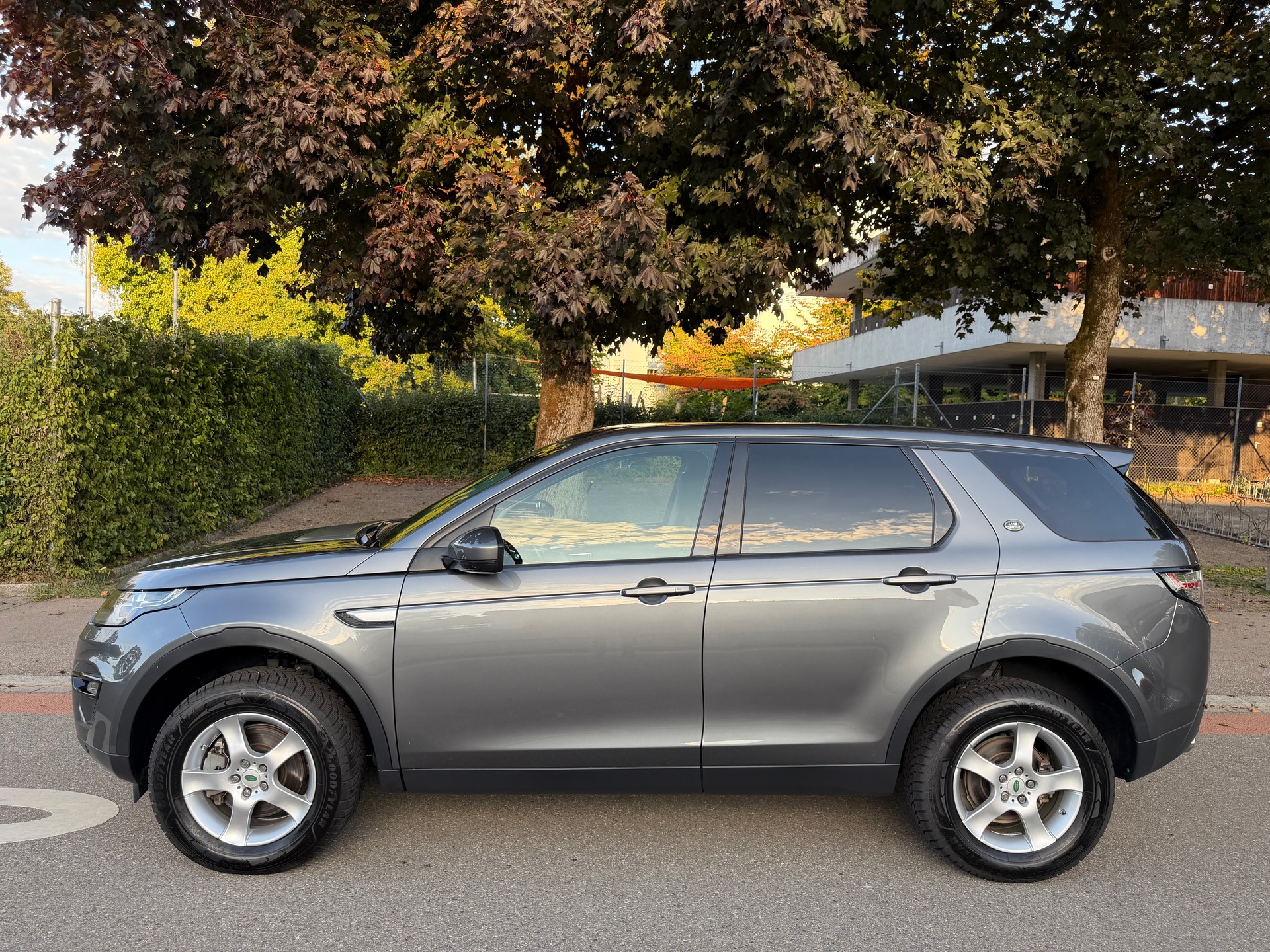 LAND ROVER Discovery Sport 2.0 Si4 HSE AT9-image-7