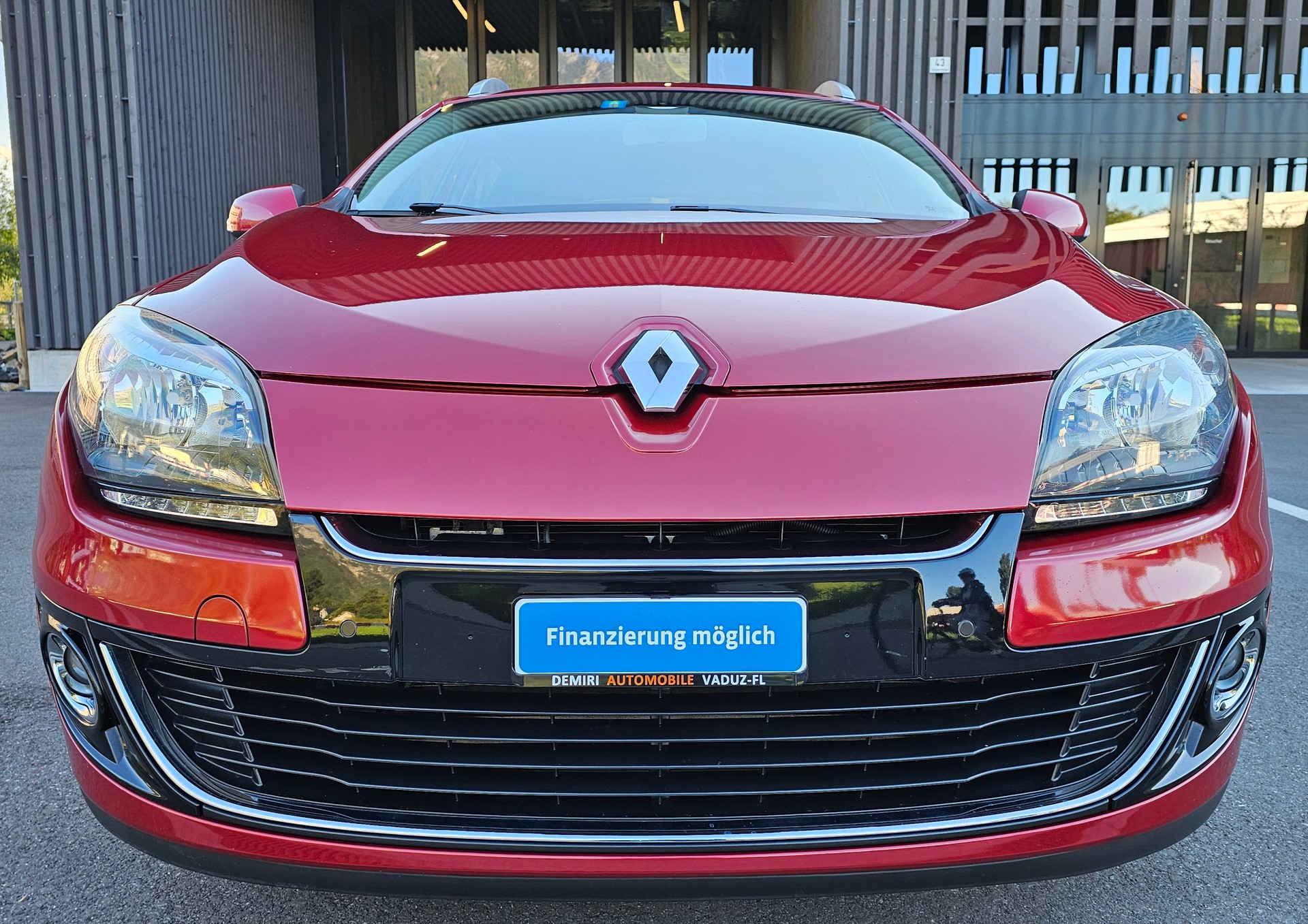 RENAULT Mégane Grandtour 1.2 16V Turbo Energy-image-6