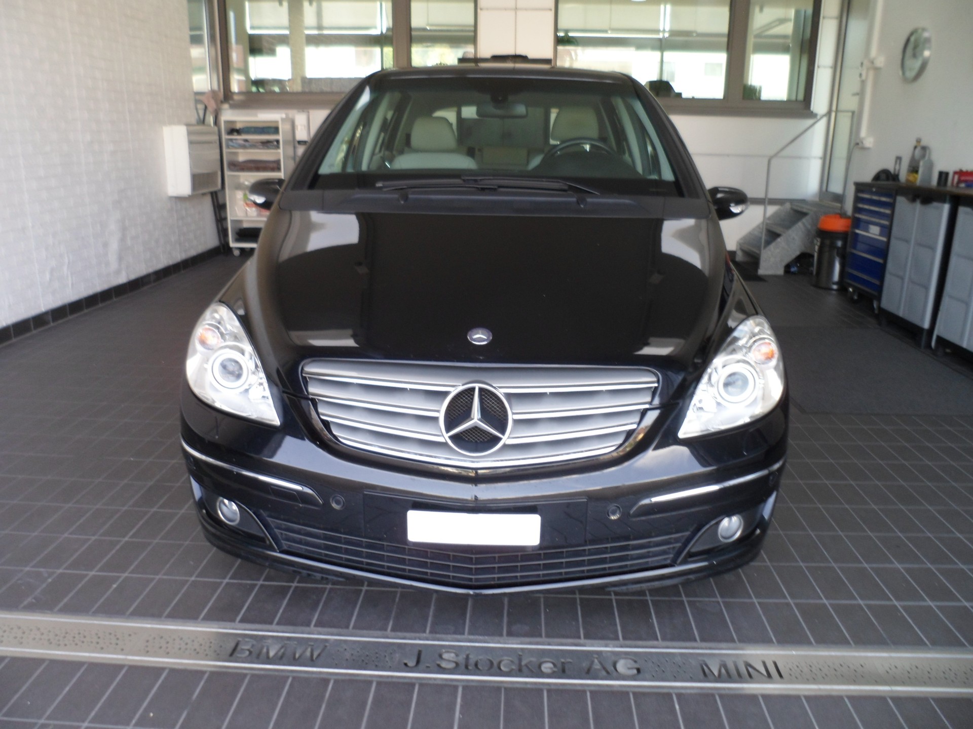 MERCEDES-BENZ B 200 CDI-image-0