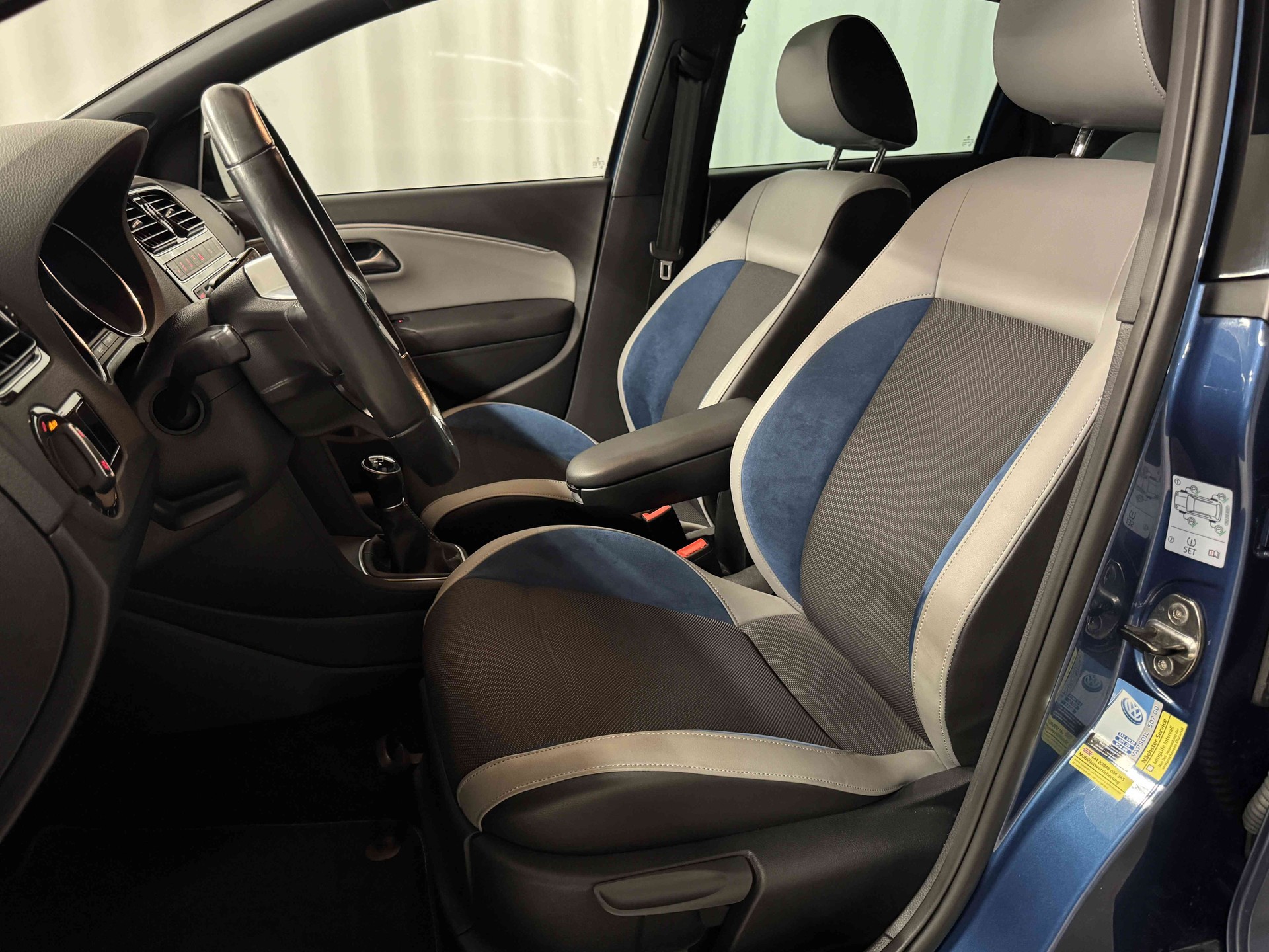 VW Polo 1.4 TSI ACT BlueGT-image-7