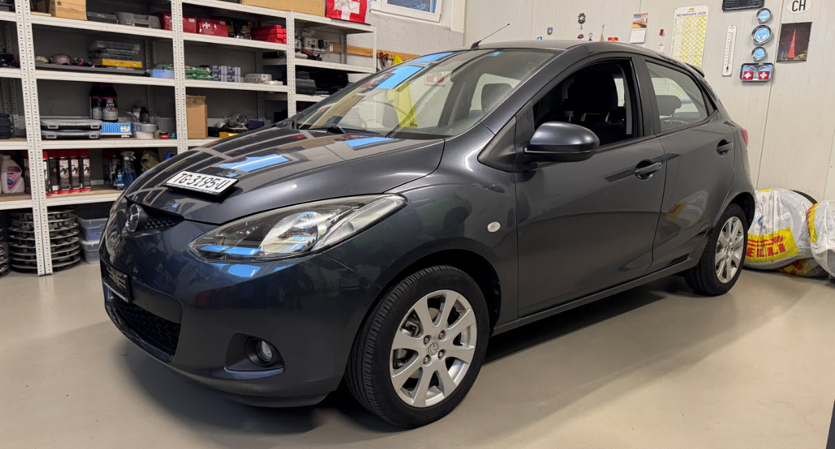 MAZDA 2 1.3i 16V Exclusive-image-0