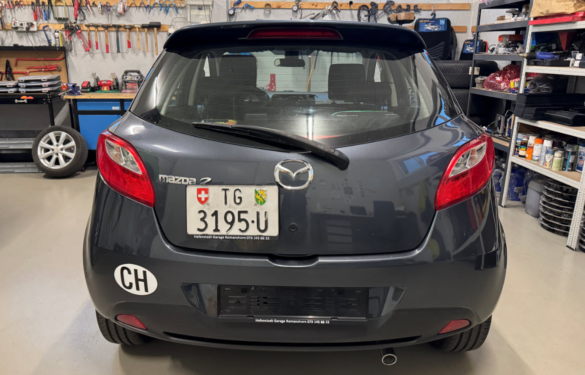 MAZDA 2 1.3i 16V Exclusive-image-10