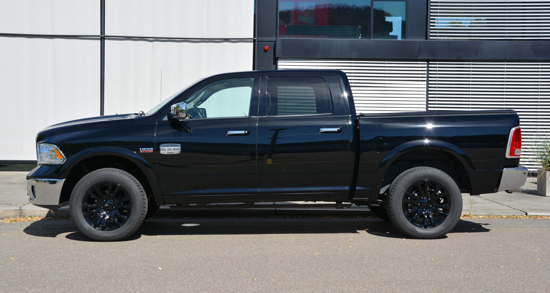 DODGE RAM 1500 V8 Longhorn-image-5