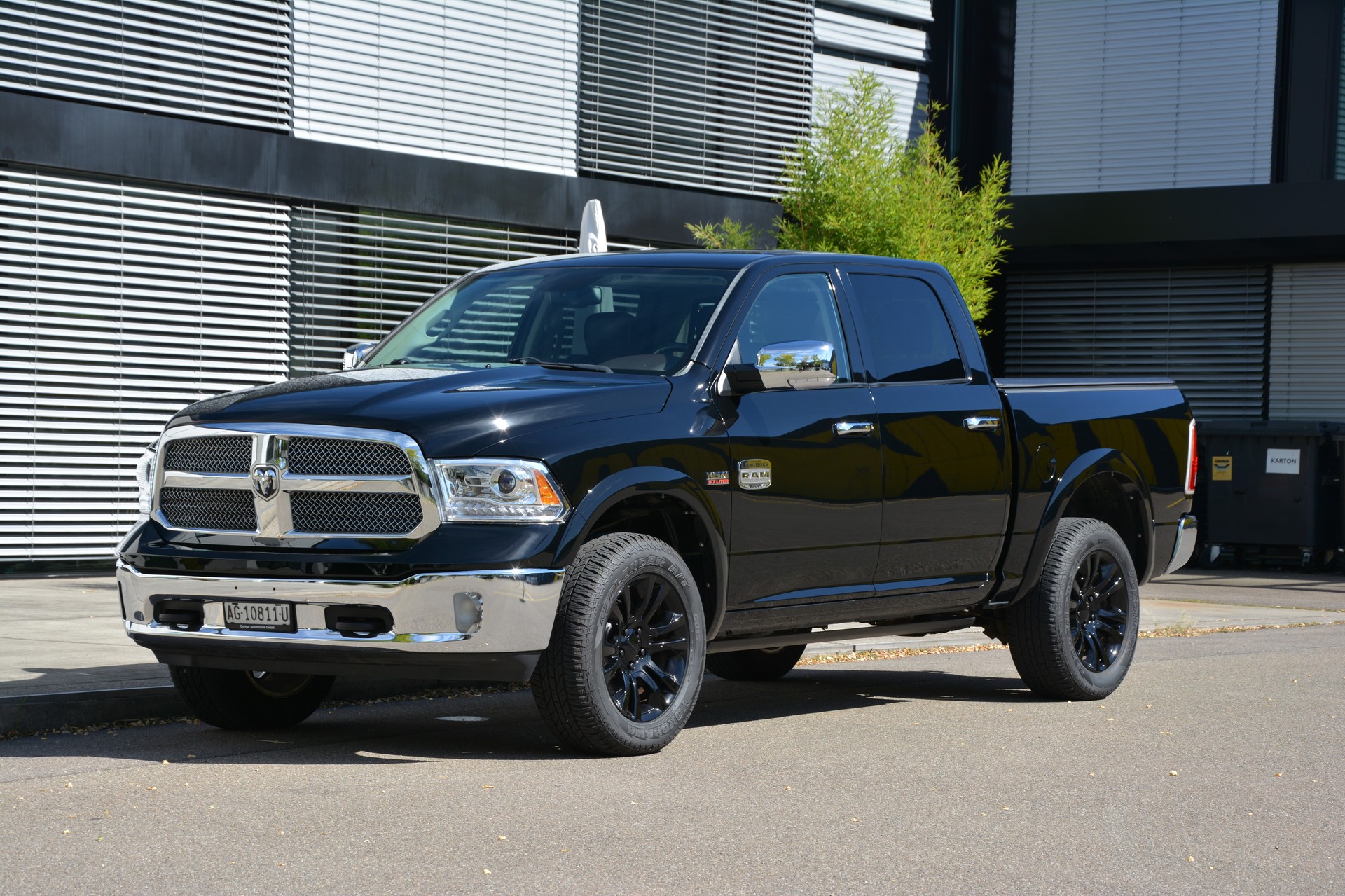 DODGE RAM 1500 V8 Longhorn-image-6