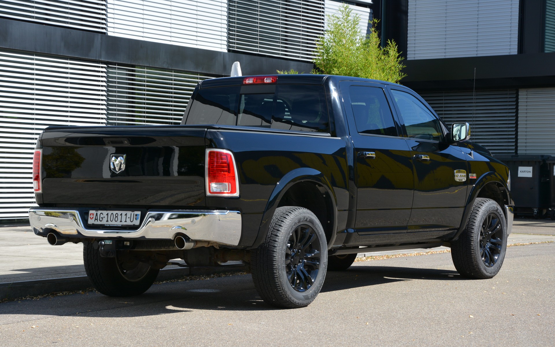DODGE RAM 1500 V8 Longhorn-image-2