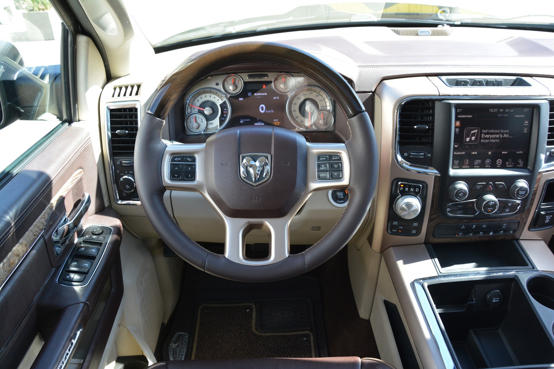 DODGE RAM 1500 V8 Longhorn-image-9