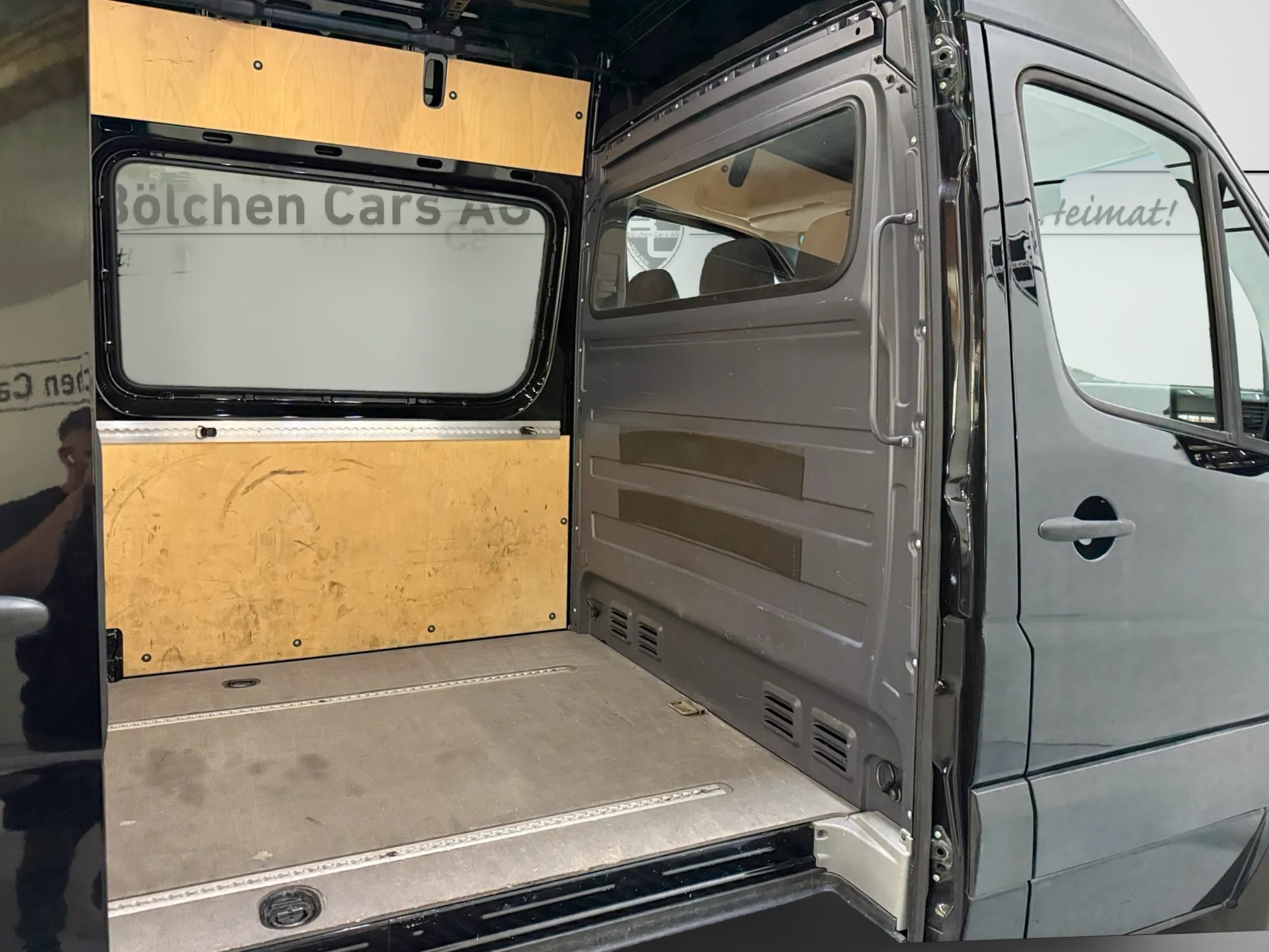 MERCEDES-BENZ Sprinter 319 BlueTec Standard 7G-Tronic 3.0 V6-image-8