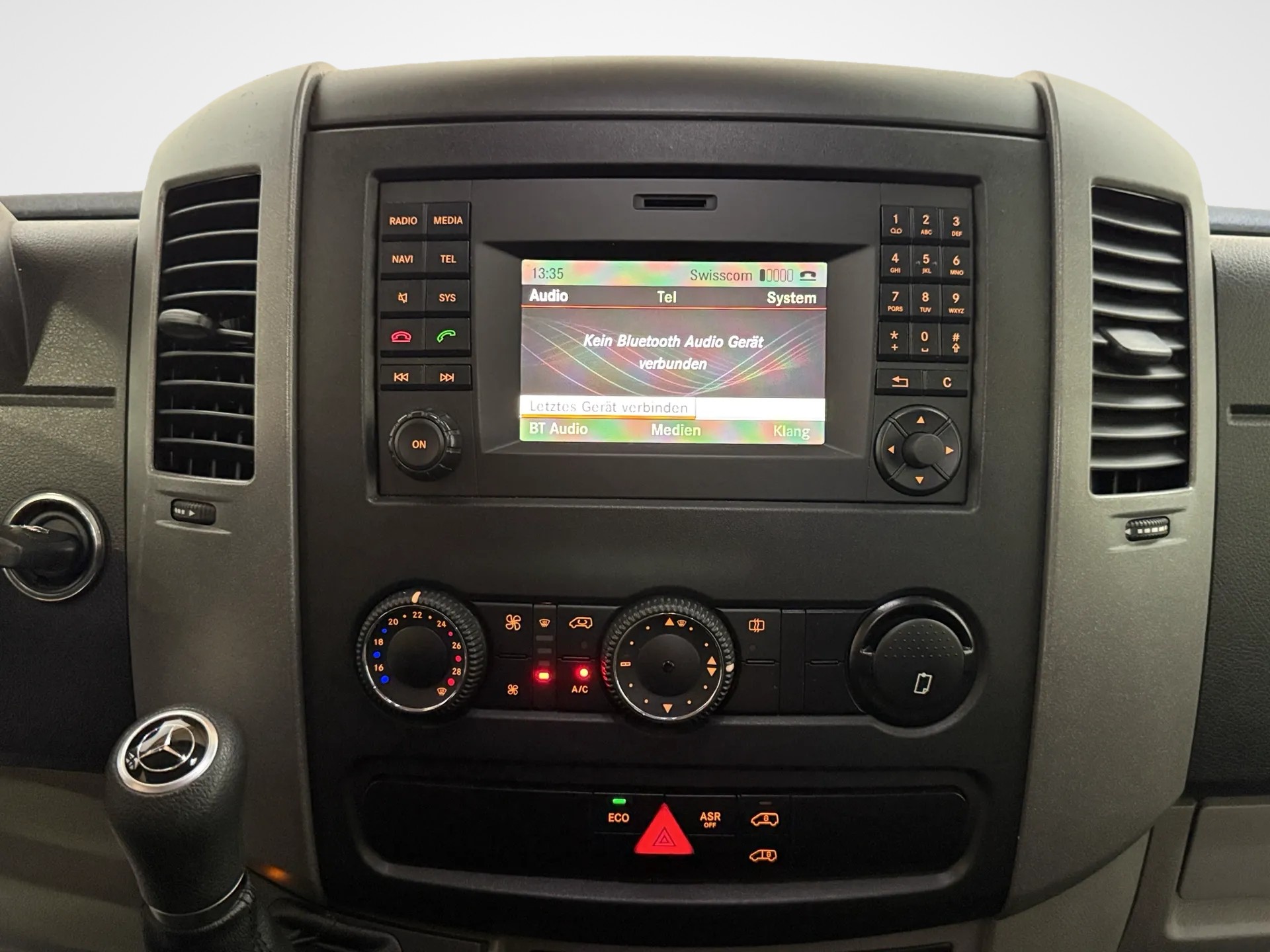 MERCEDES-BENZ Sprinter 319 BlueTec Standard 7G-Tronic 3.0 V6-image-15