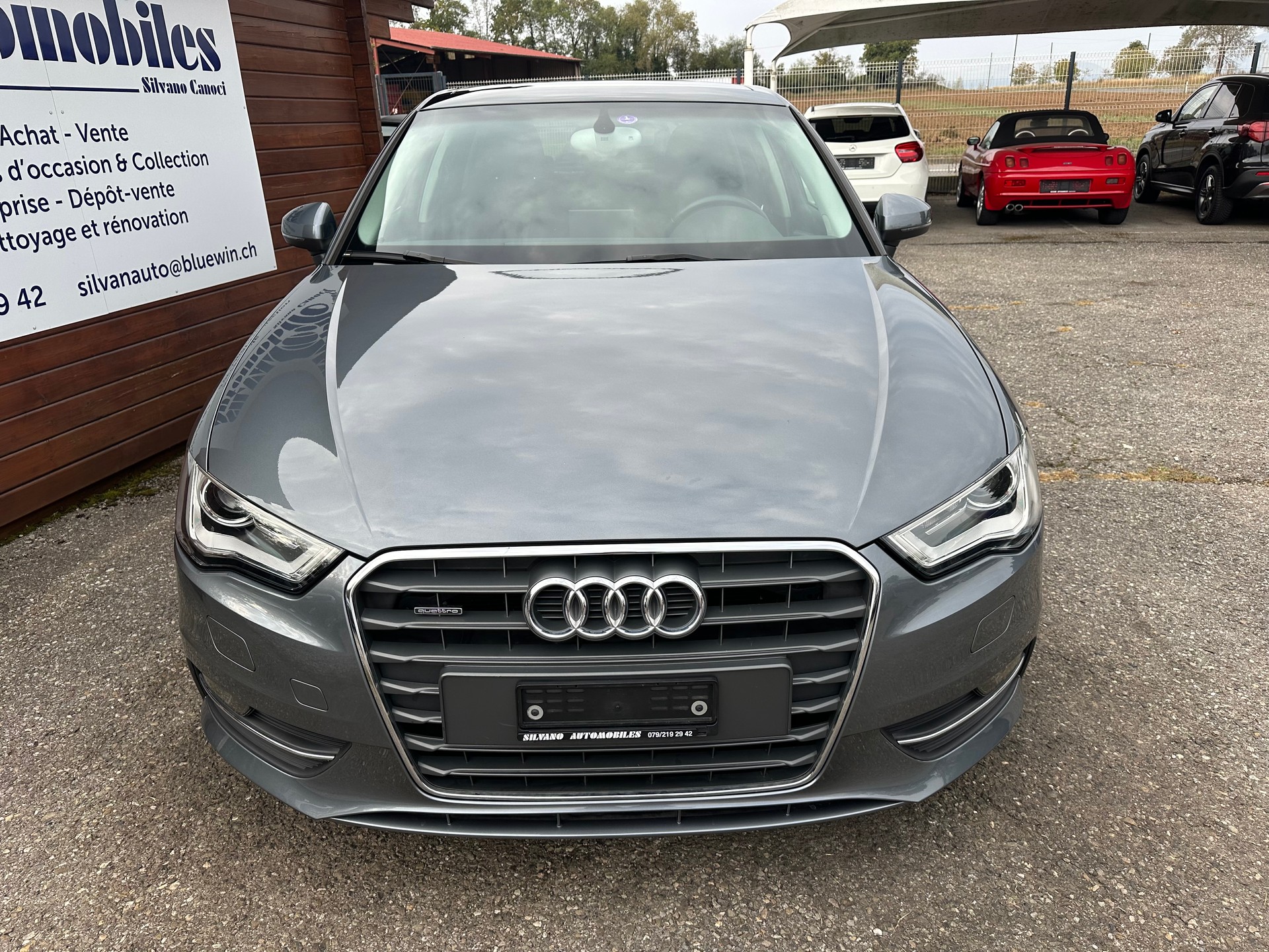 AUDI A3 Sportback 1.8 TFSI Ambiente quattro S-tronic-showroom-element-1