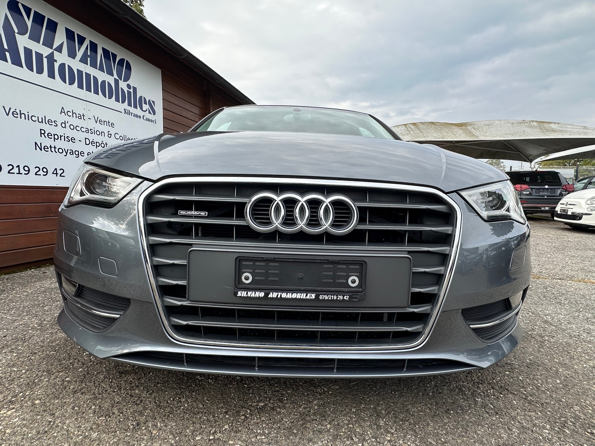 AUDI A3 Sportback 1.8 TFSI Ambiente quattro S-tronic-showroom-element-3