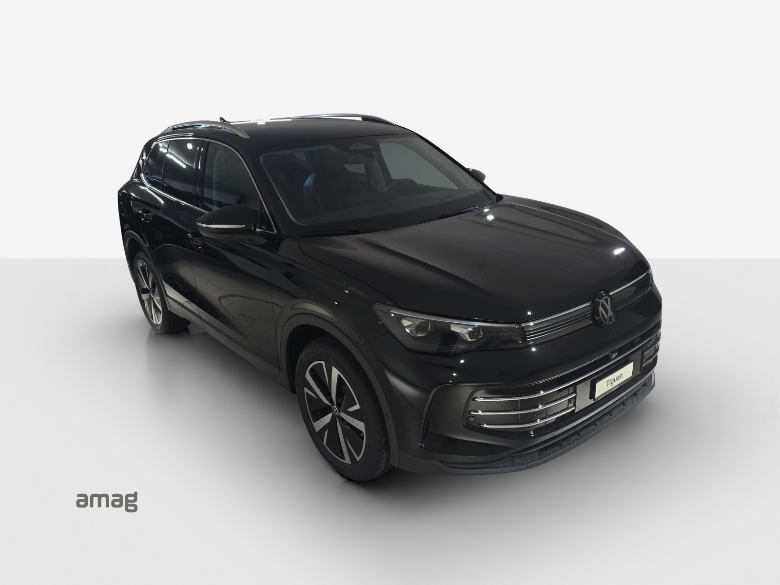 VW Tiguan 2.0 TSI DSG Style 4Motion-image-13