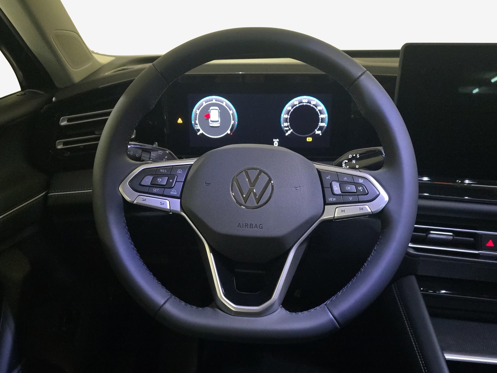 VW Tiguan 2.0 TSI DSG Style 4Motion-image-9