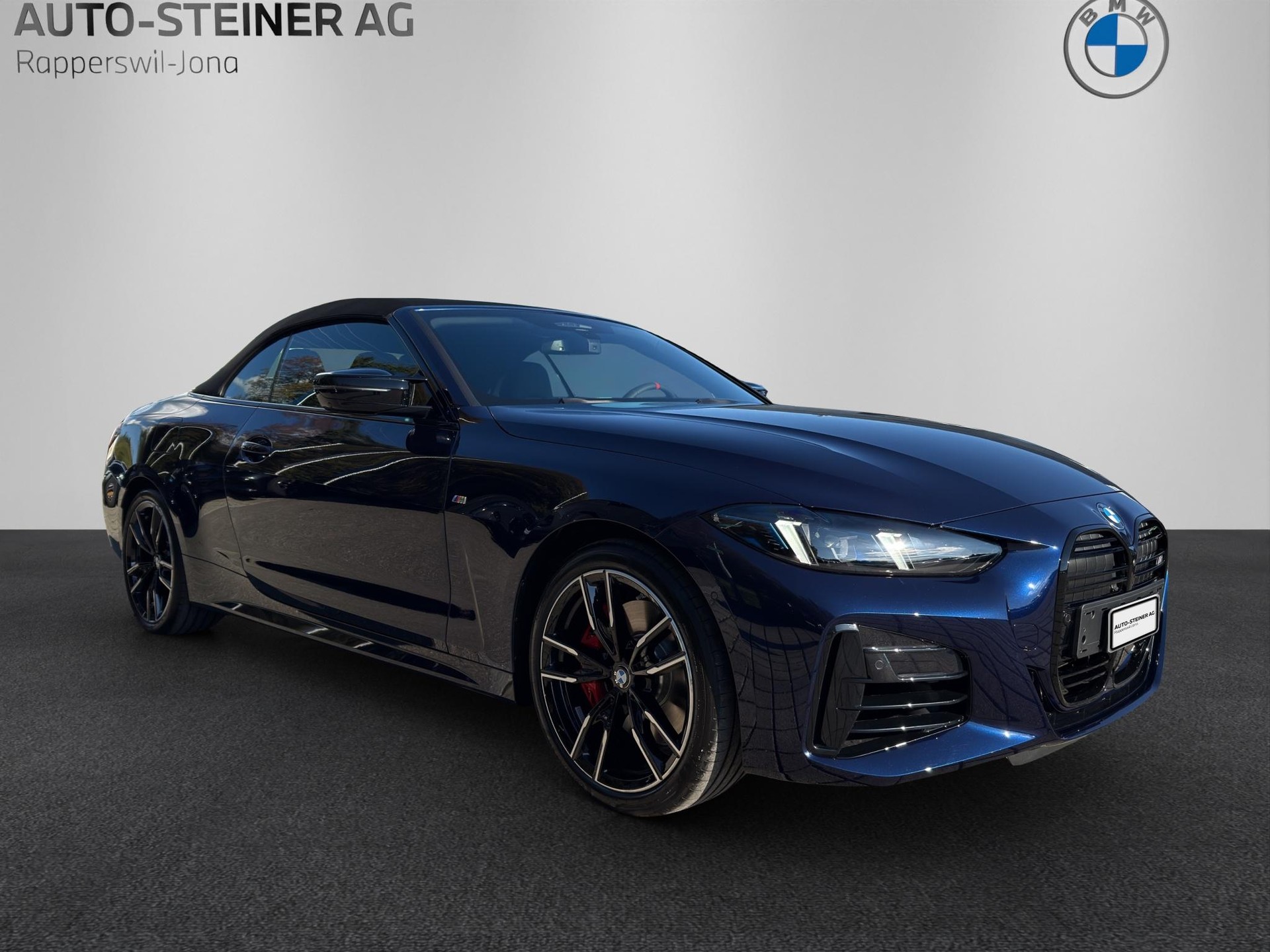 BMW M440i xDrive Cabrio-image-6