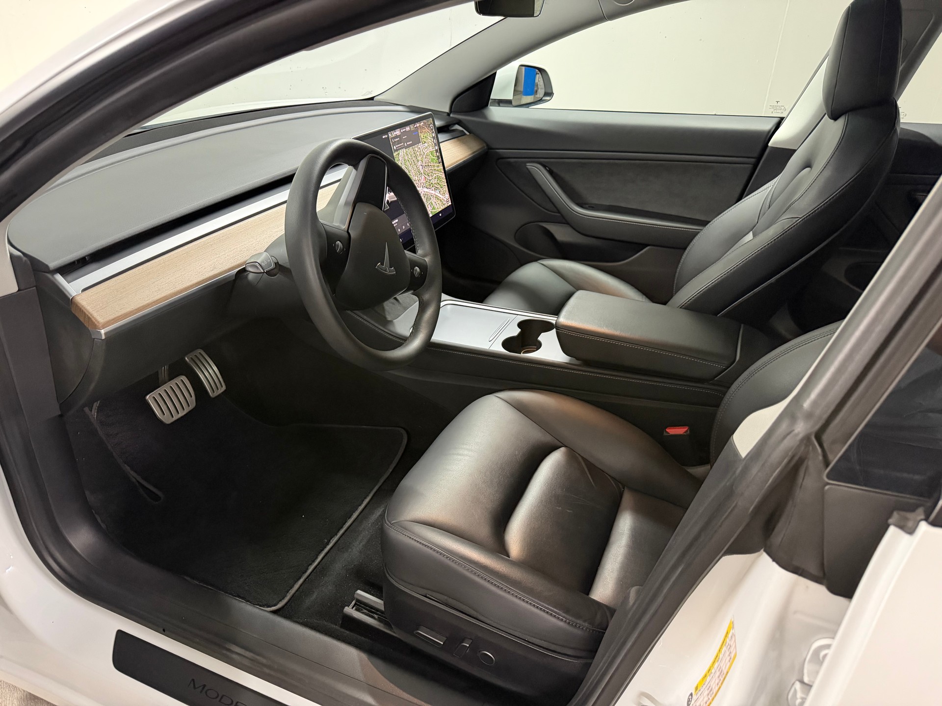 TESLA Performance D-image-3