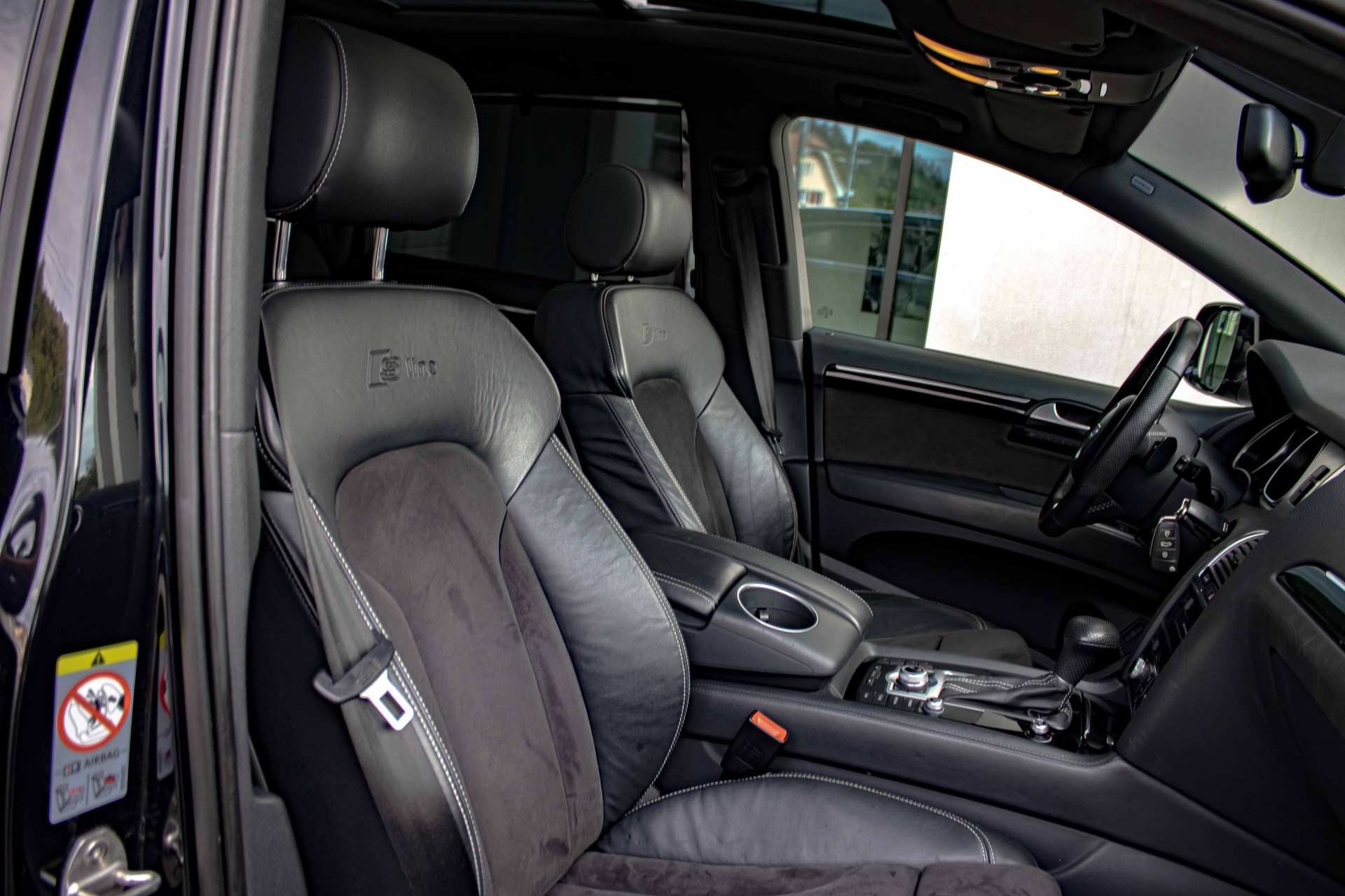 AUDI Q7 3.0 TDI S Line 7 Platz AHK! quattro tiptronic-image-18