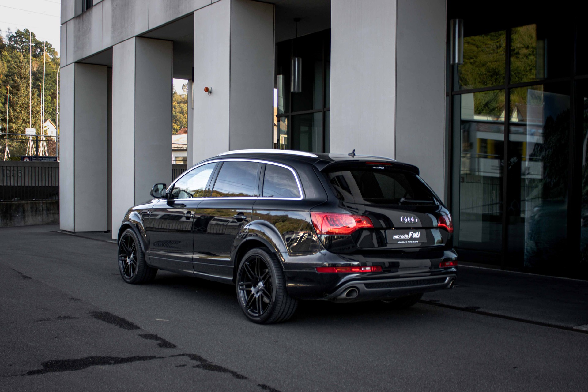 AUDI Q7 3.0 TDI S Line 7 Platz AHK! quattro tiptronic-image-1