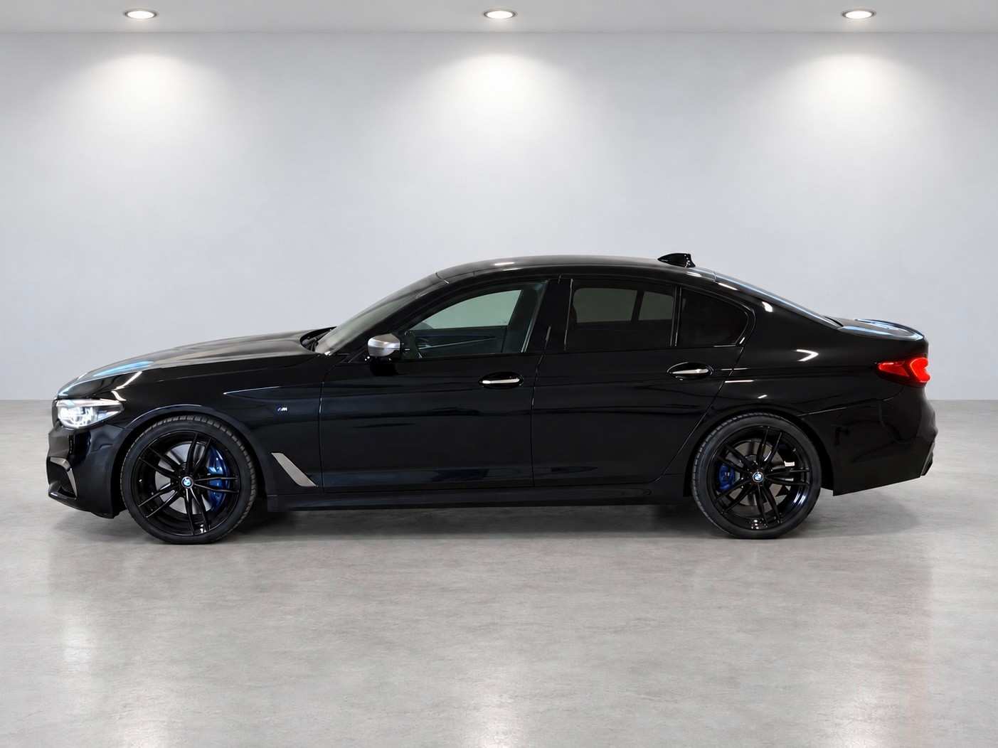 BMW M550d xDrive Touring Steptronic-image-3
