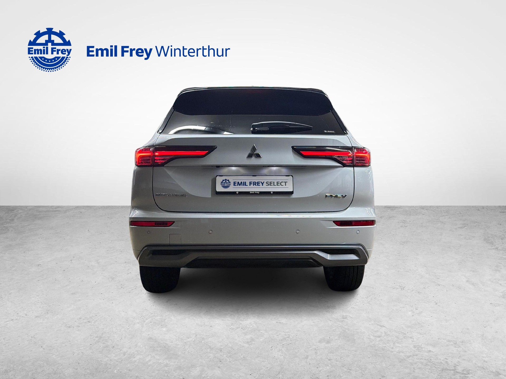 MITSUBISHI Outlander 2.4 PHEV Instyle 4x4-image-3