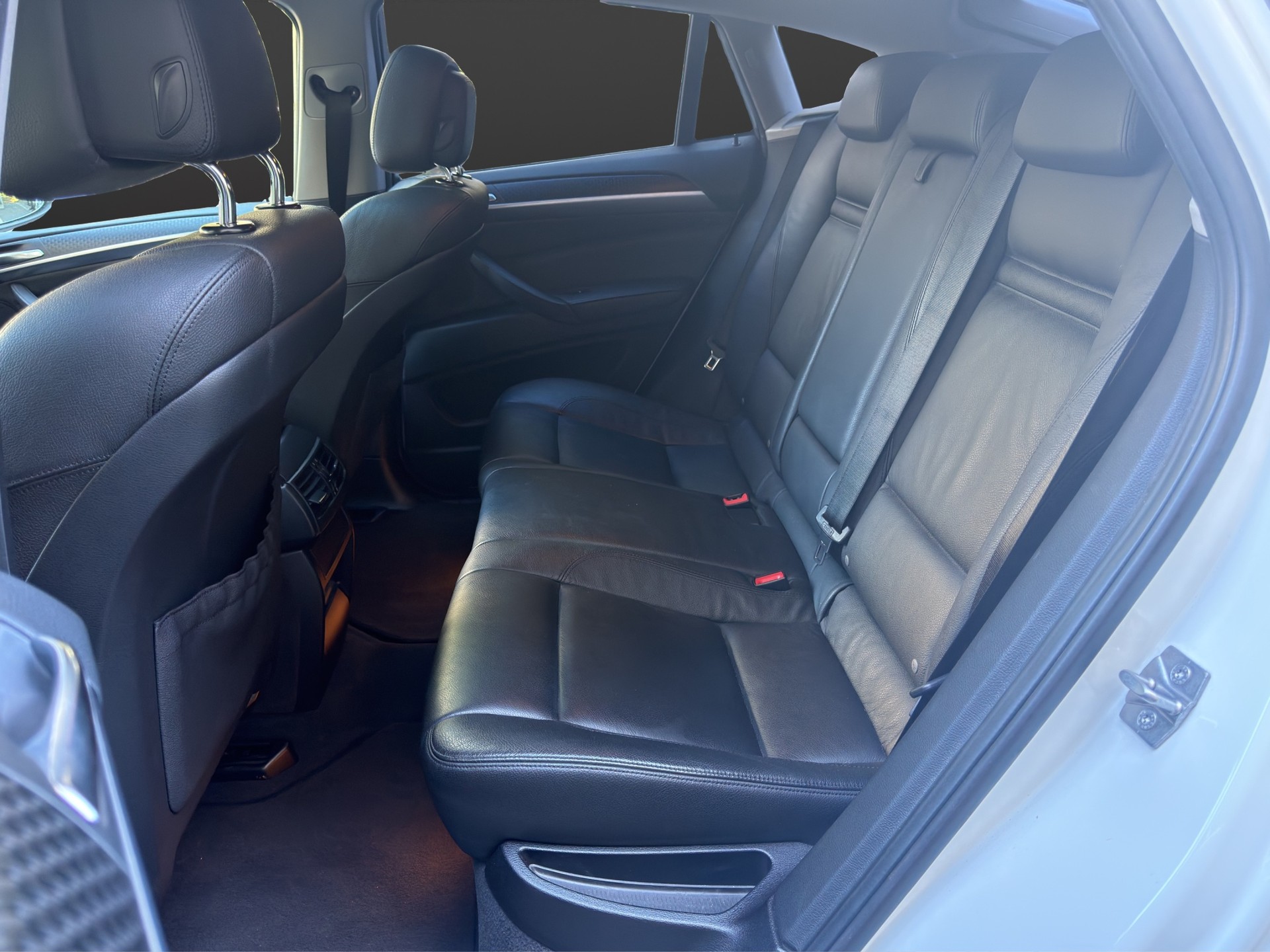 BMW X6 xDrive 40d Steptronic-image-13
