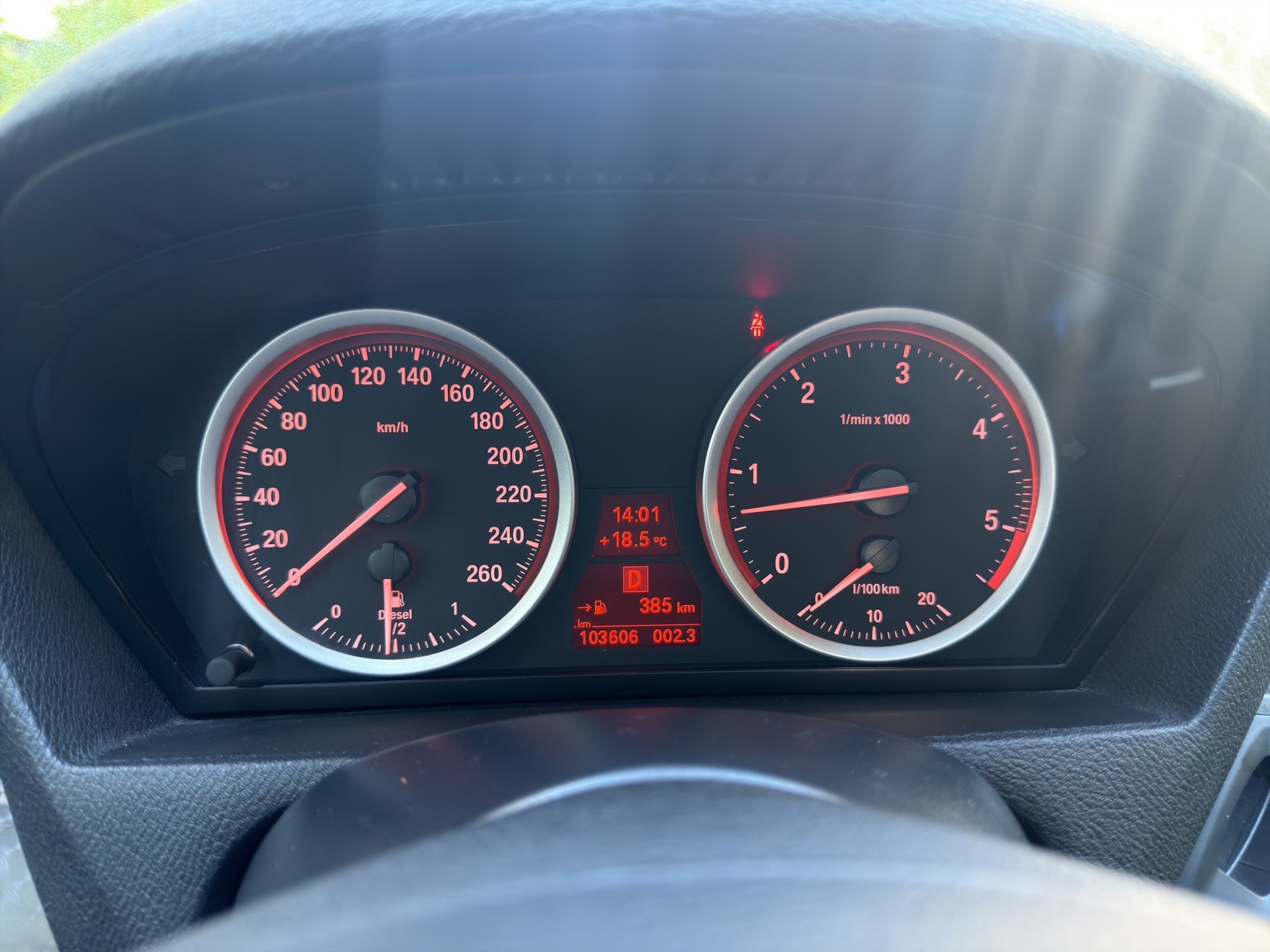 BMW X6 xDrive 40d Steptronic-image-16
