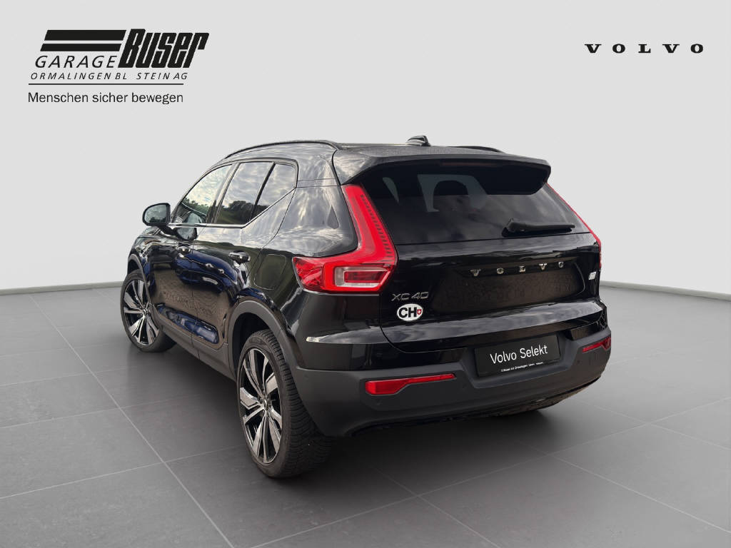 VOLVO XC40 P6 Pro-showroom-element-2