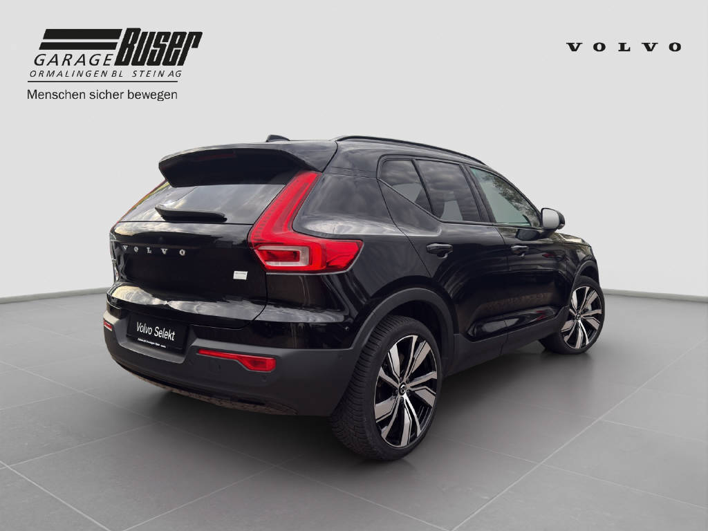 VOLVO XC40 P6 Pro-showroom-element-3