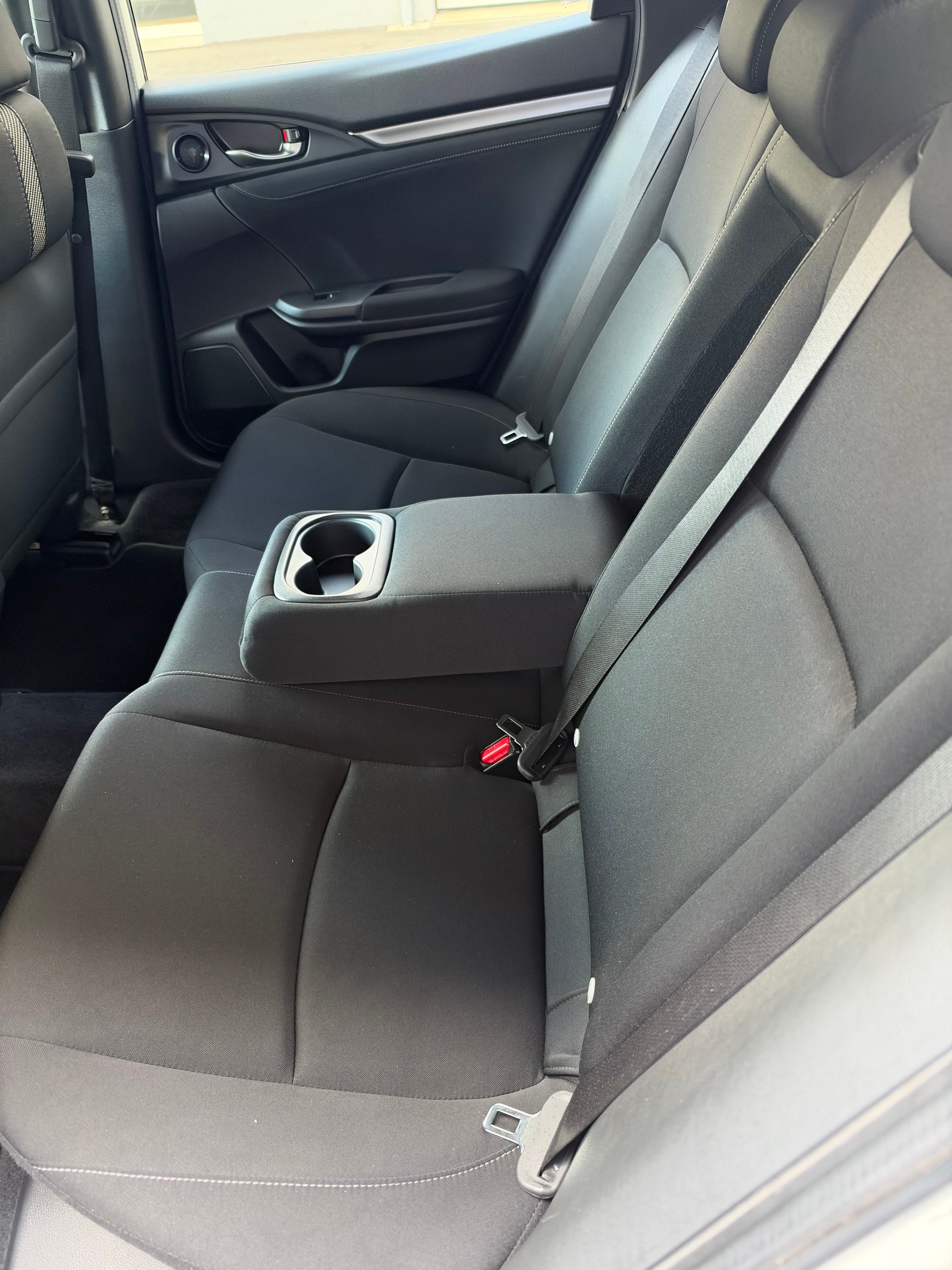 HONDA Civic 1.0 VTEC Elegance CVT-image-10