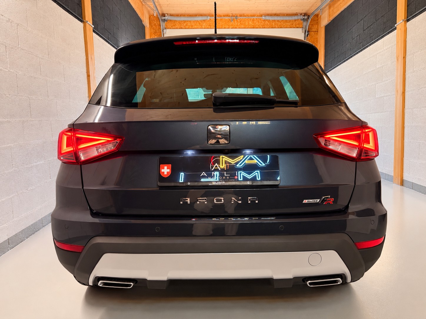 SEAT Arona 1.0 TSI Eco DSG SWISS FR-image-3