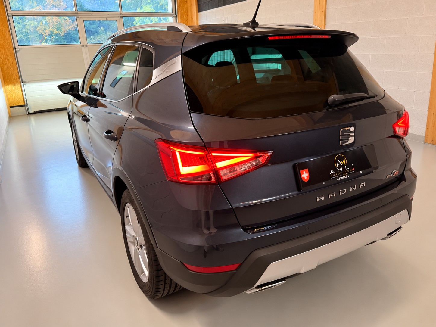 SEAT Arona 1.0 TSI Eco DSG SWISS FR-image-4