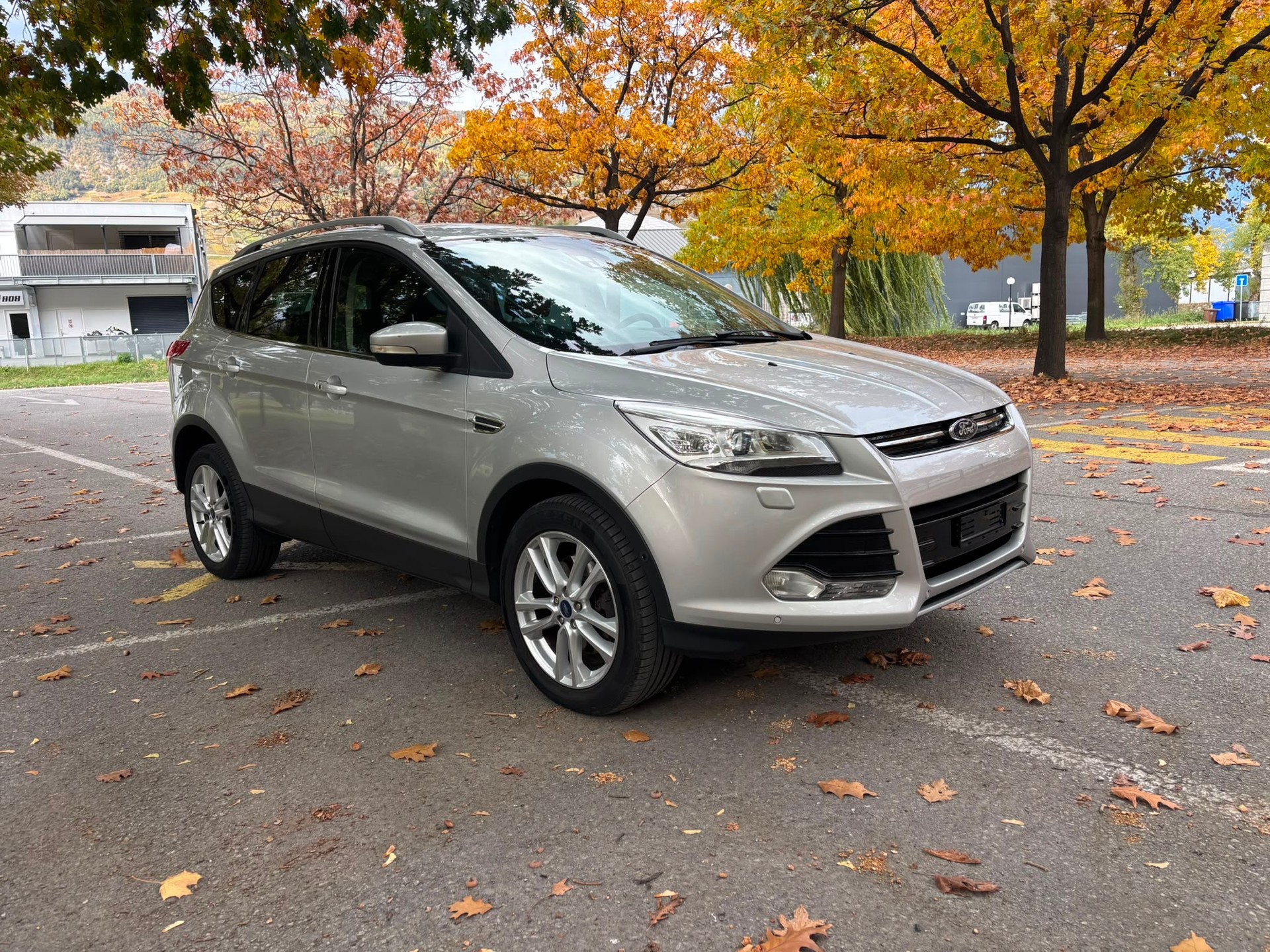 FORD Kuga 1.6 SCTi Carving 4WD Automatic-image-1