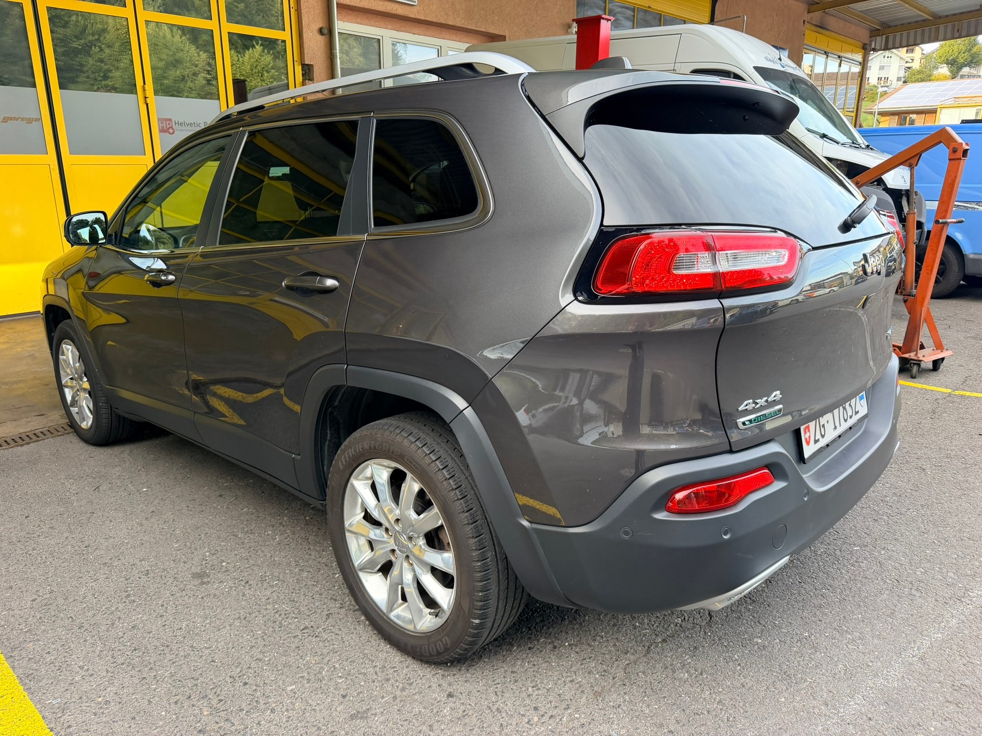 JEEP Cherokee 2.2TD 75th Anniversary AWD 9ATX-image-5