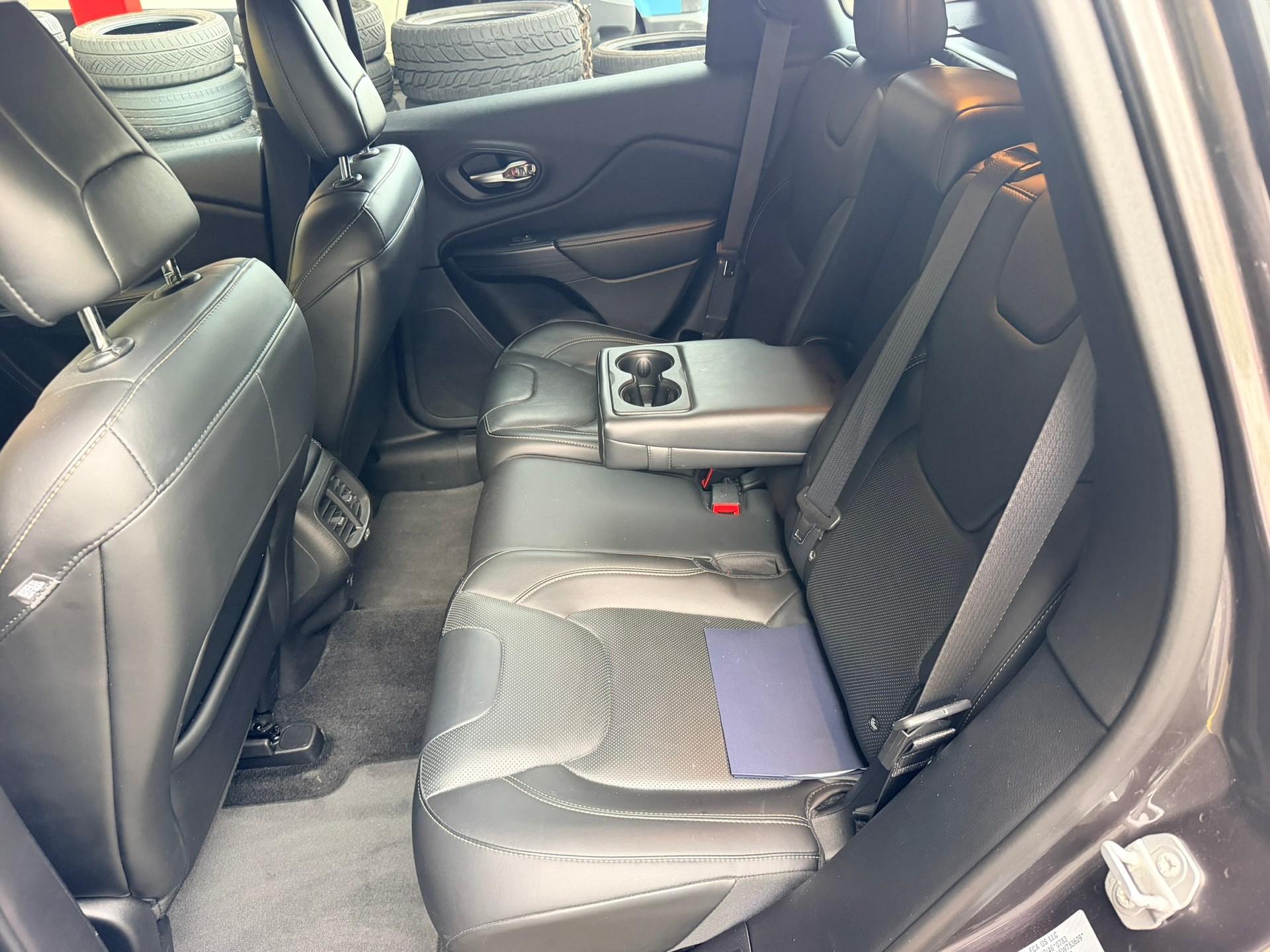 JEEP Cherokee 2.2TD 75th Anniversary AWD 9ATX-image-9
