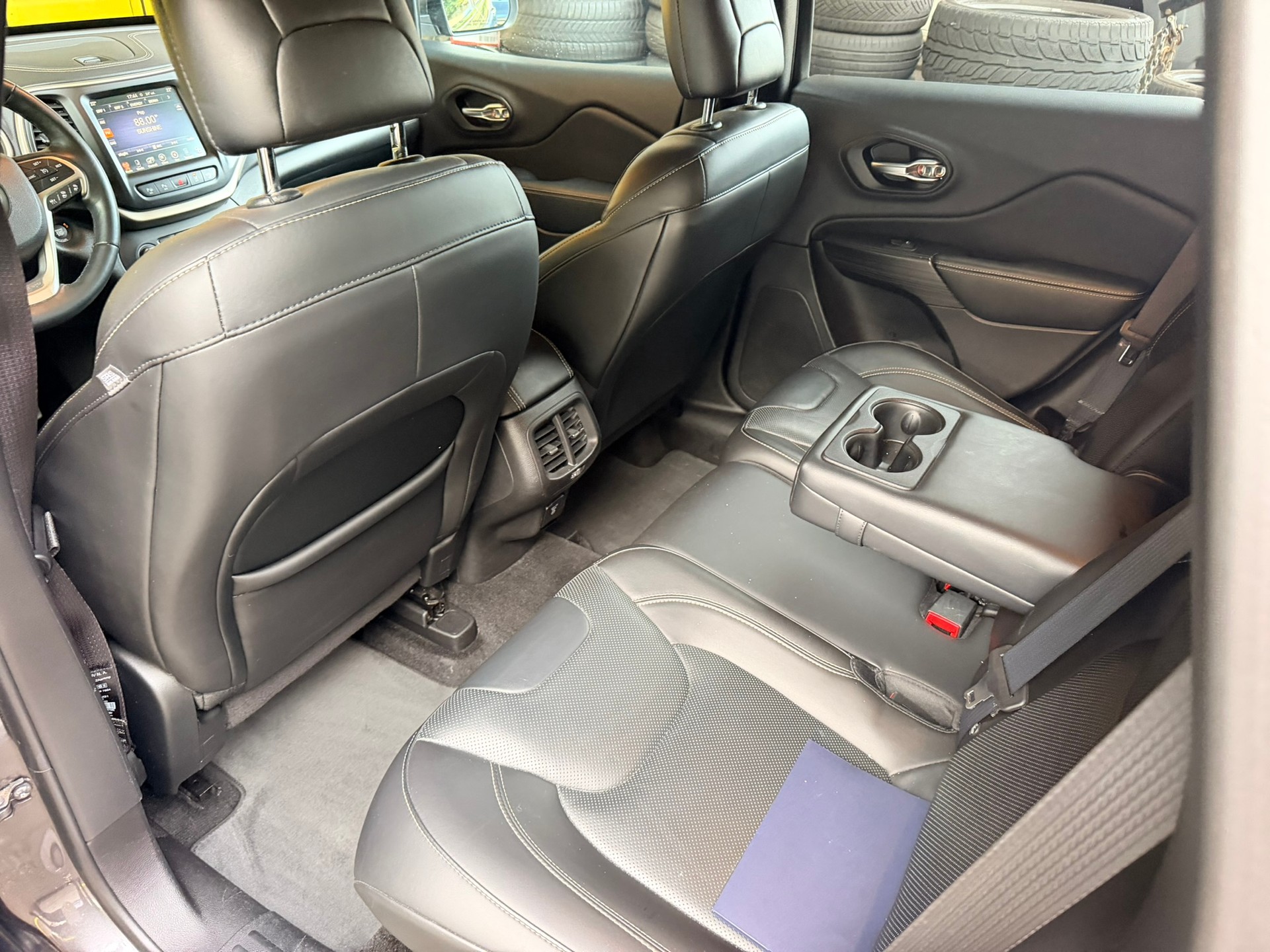 JEEP Cherokee 2.2TD 75th Anniversary AWD 9ATX-image-10