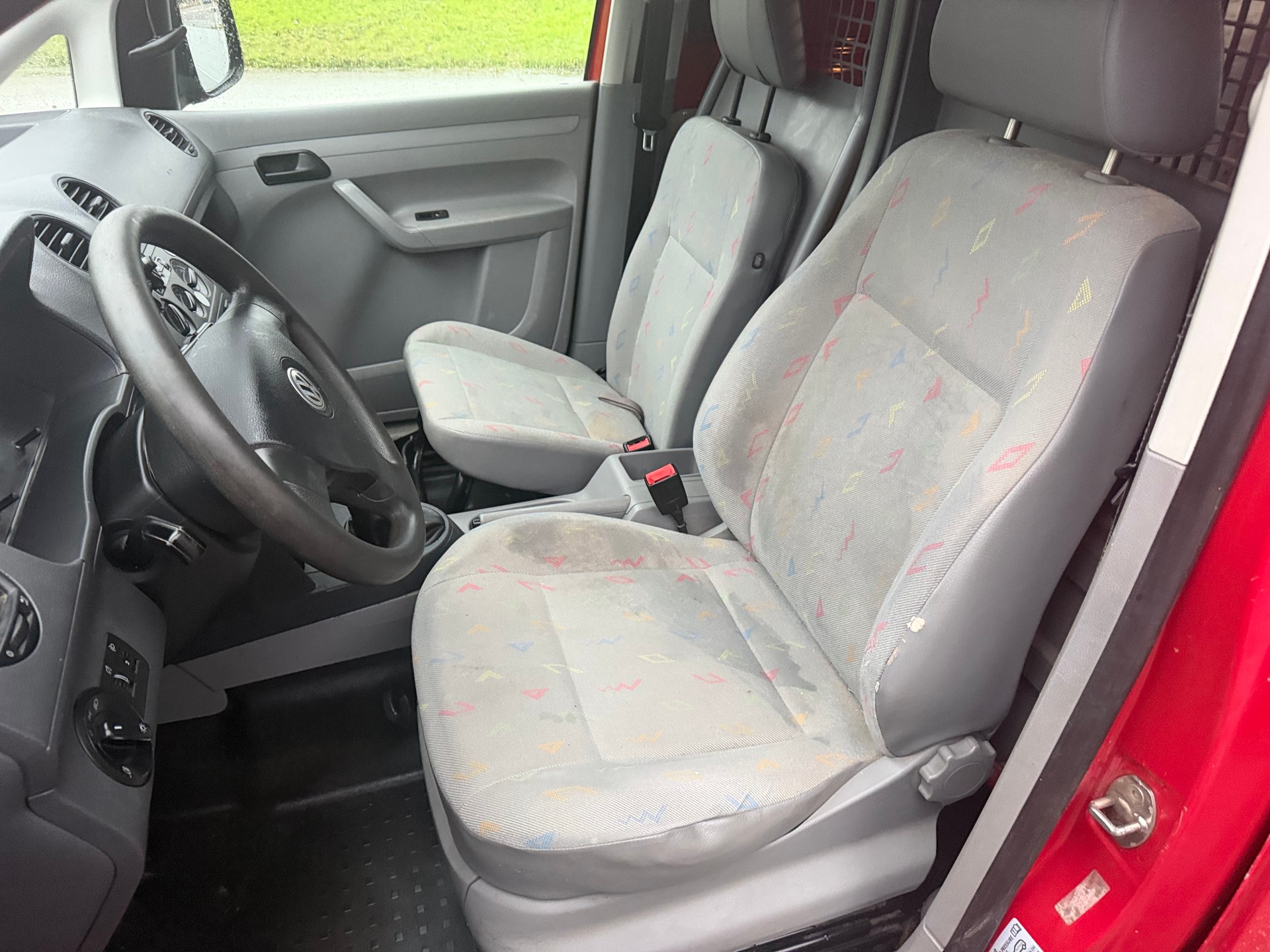 VW Caddy 1.9TDI PD 4Motion-image-10