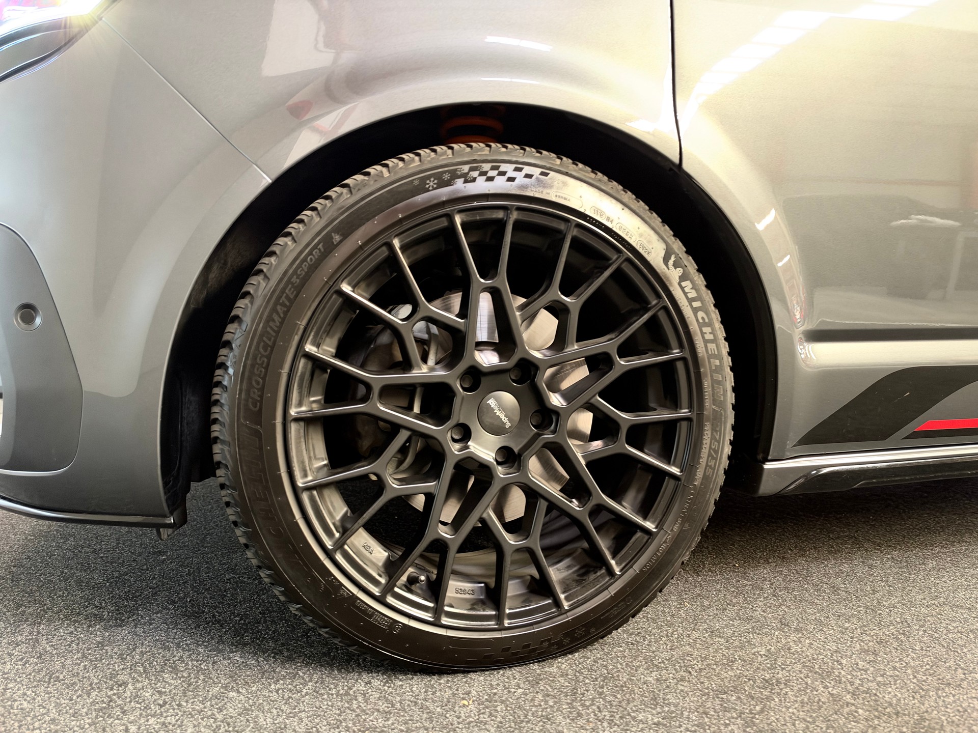VW T6.1 Multivan 2.0 Bi-TDI Highline Liberty 4Motion DSG-image-8