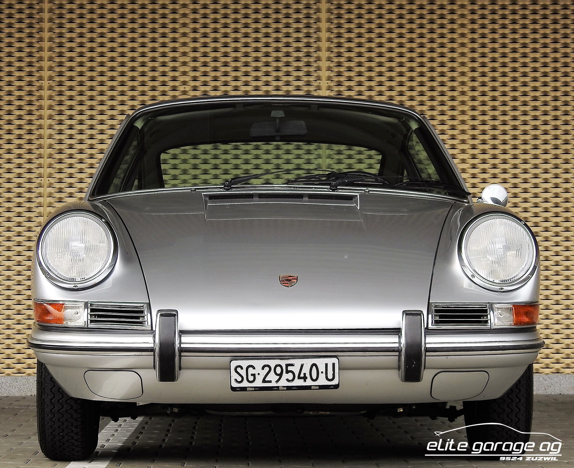 PORSCHE 911-image-1
