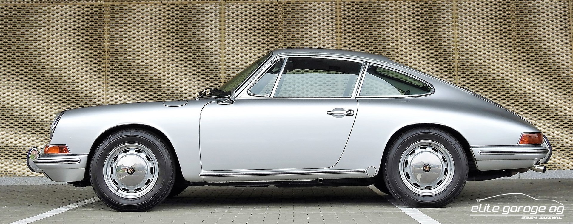 PORSCHE 911-image-2