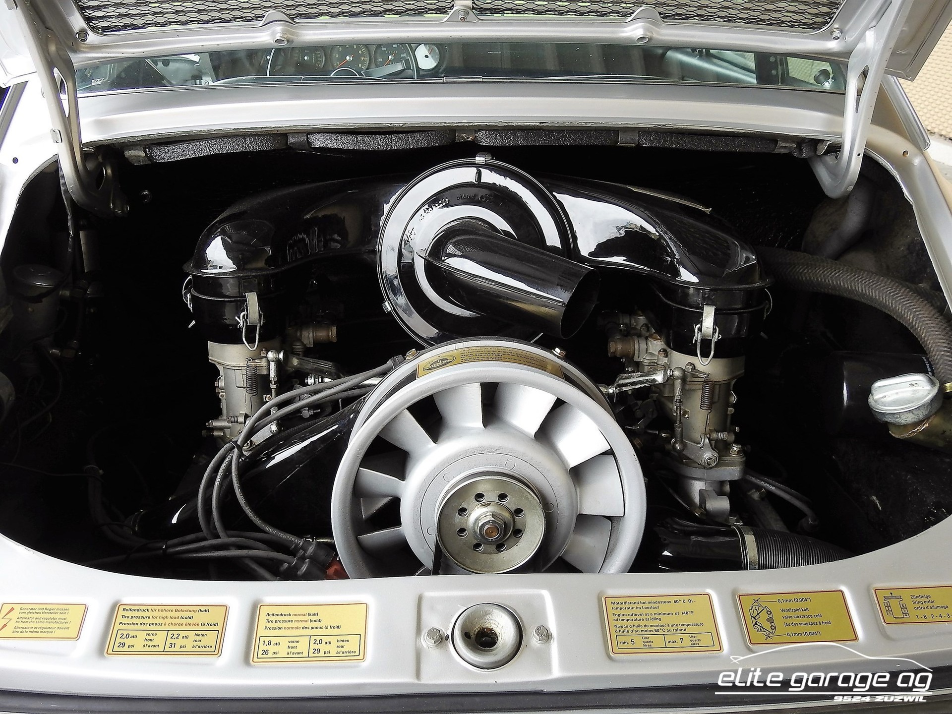 PORSCHE 911-image-9