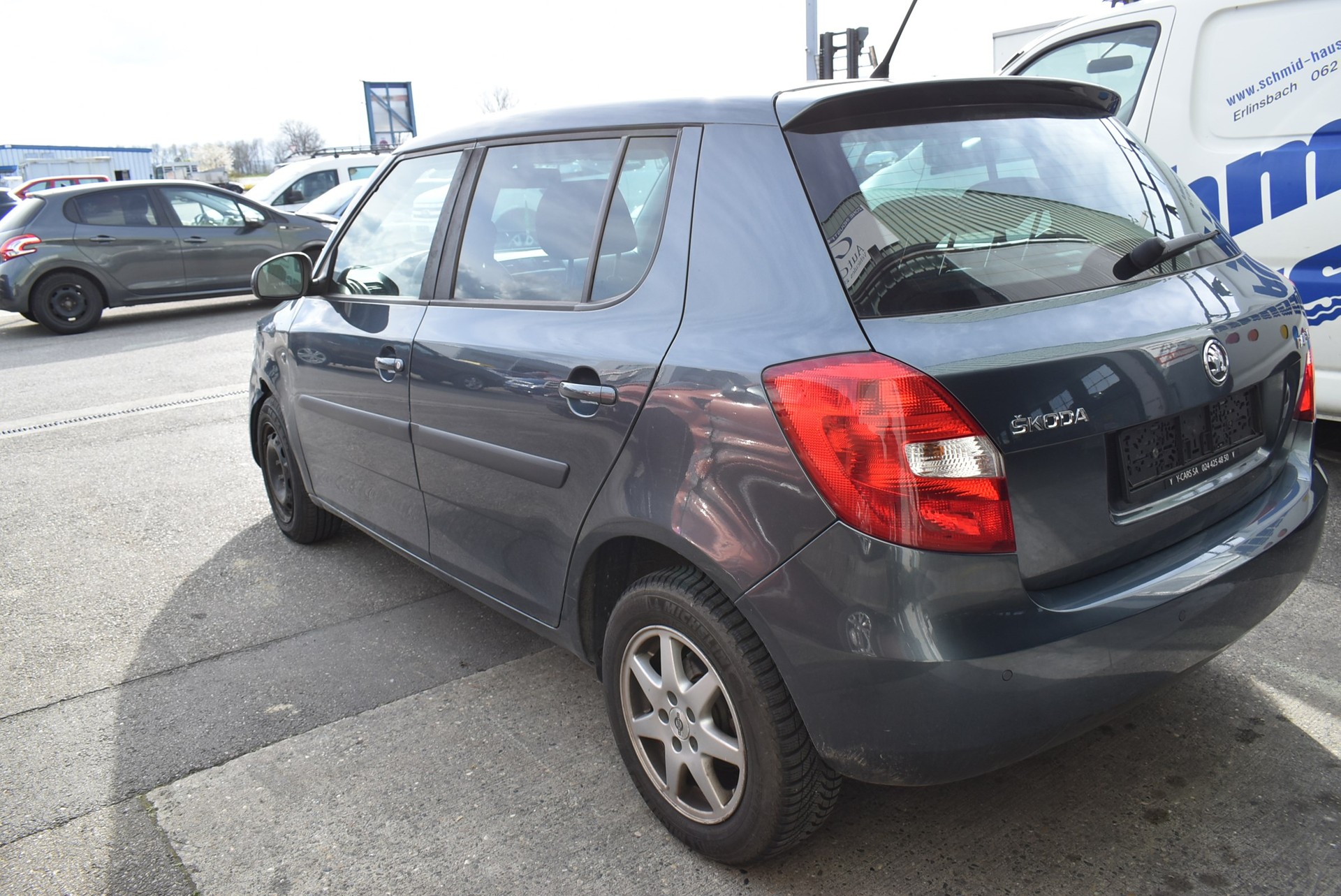 SKODA Fabia 1.2 TSI Monte Carlo-image-4