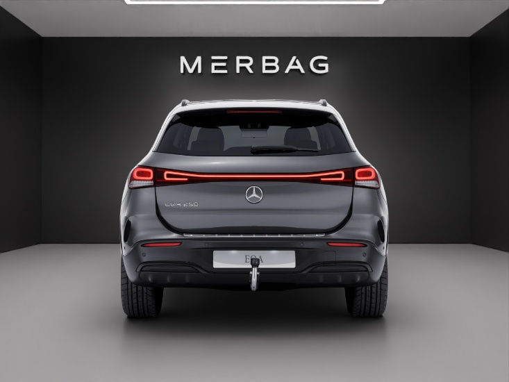 MERCEDES-BENZ EQA 250 66,5kWh-image-3