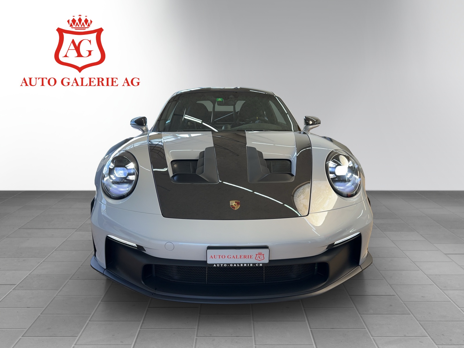 PORSCHE 911 GT3 RS Weissach-image-7