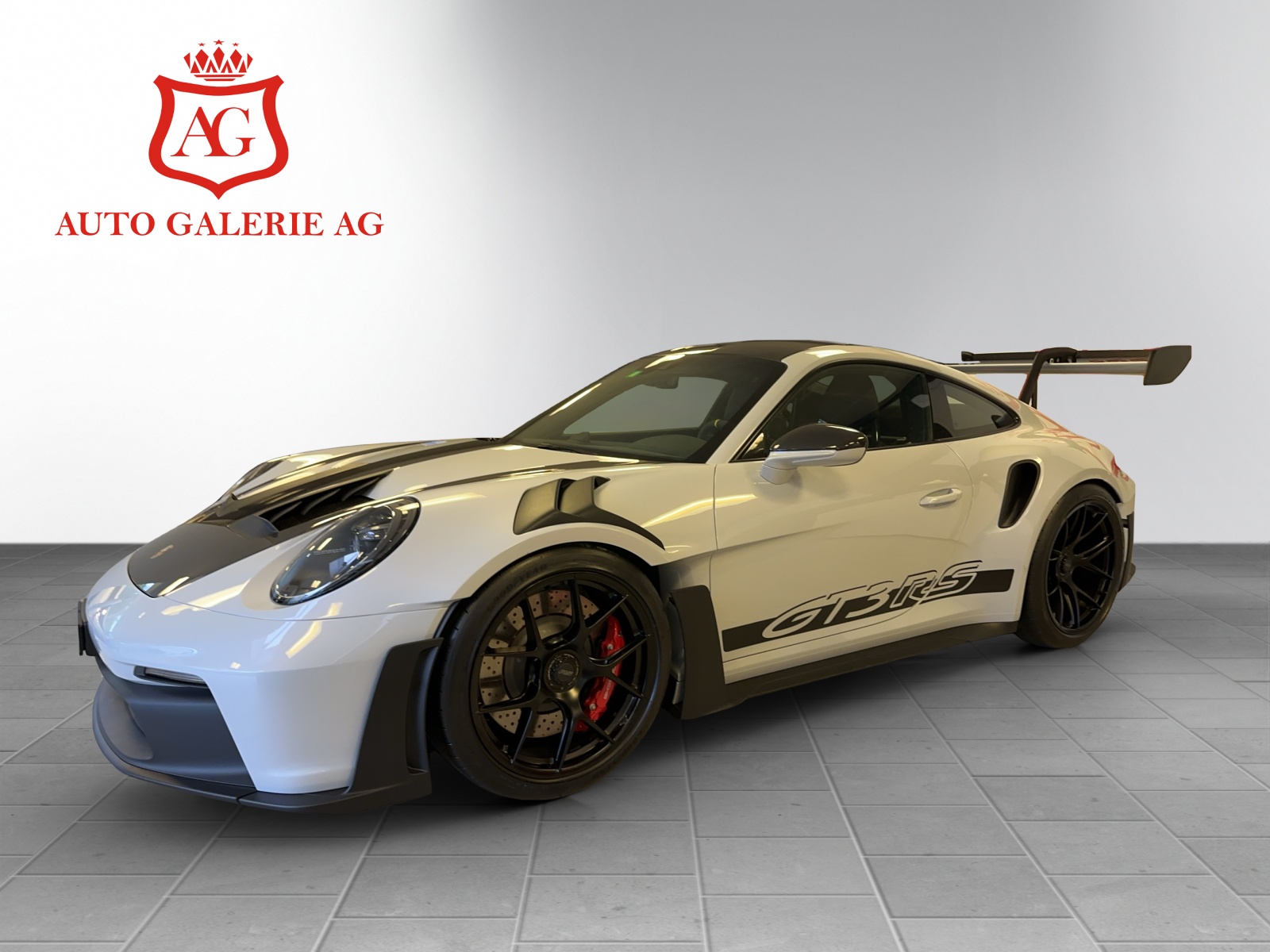 PORSCHE 911 GT3 RS Weissach-image-0