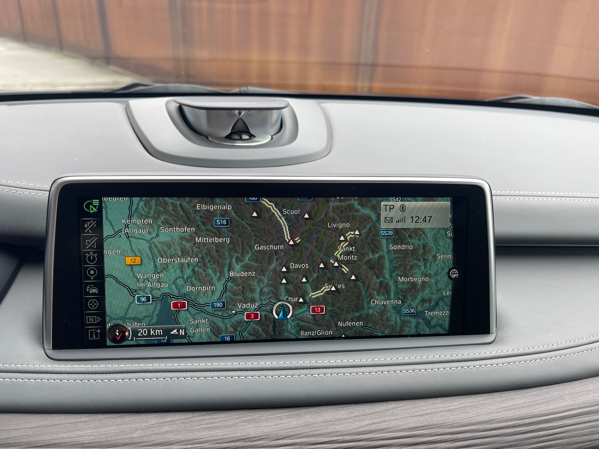 BMW X5 xDrive 40d Steptronic-image-9
