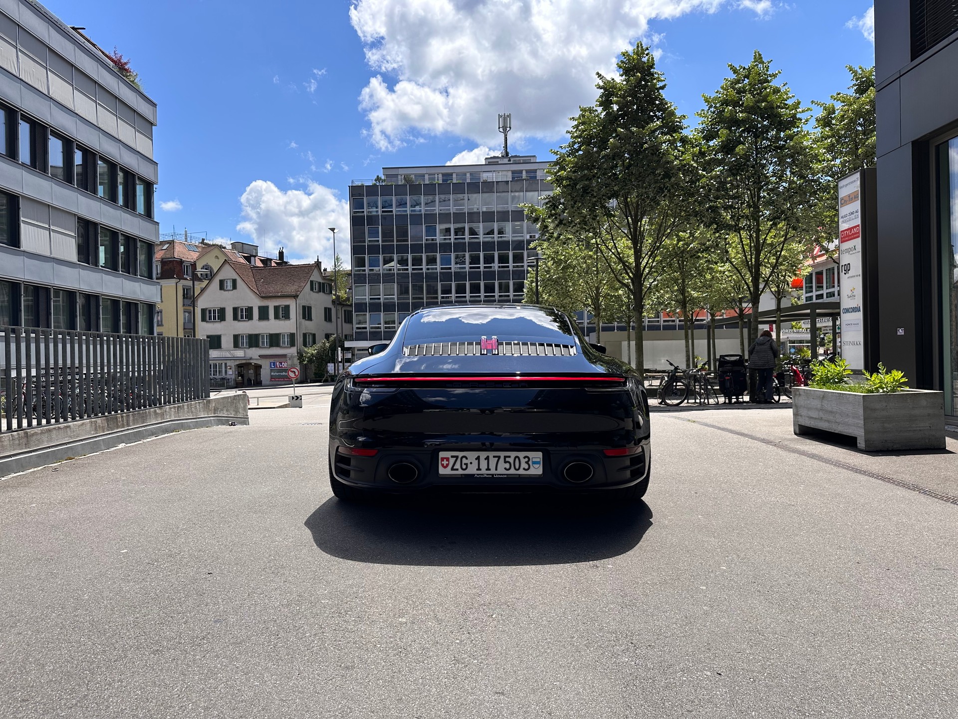 PORSCHE 911 Carrera 4S PDK-image-9