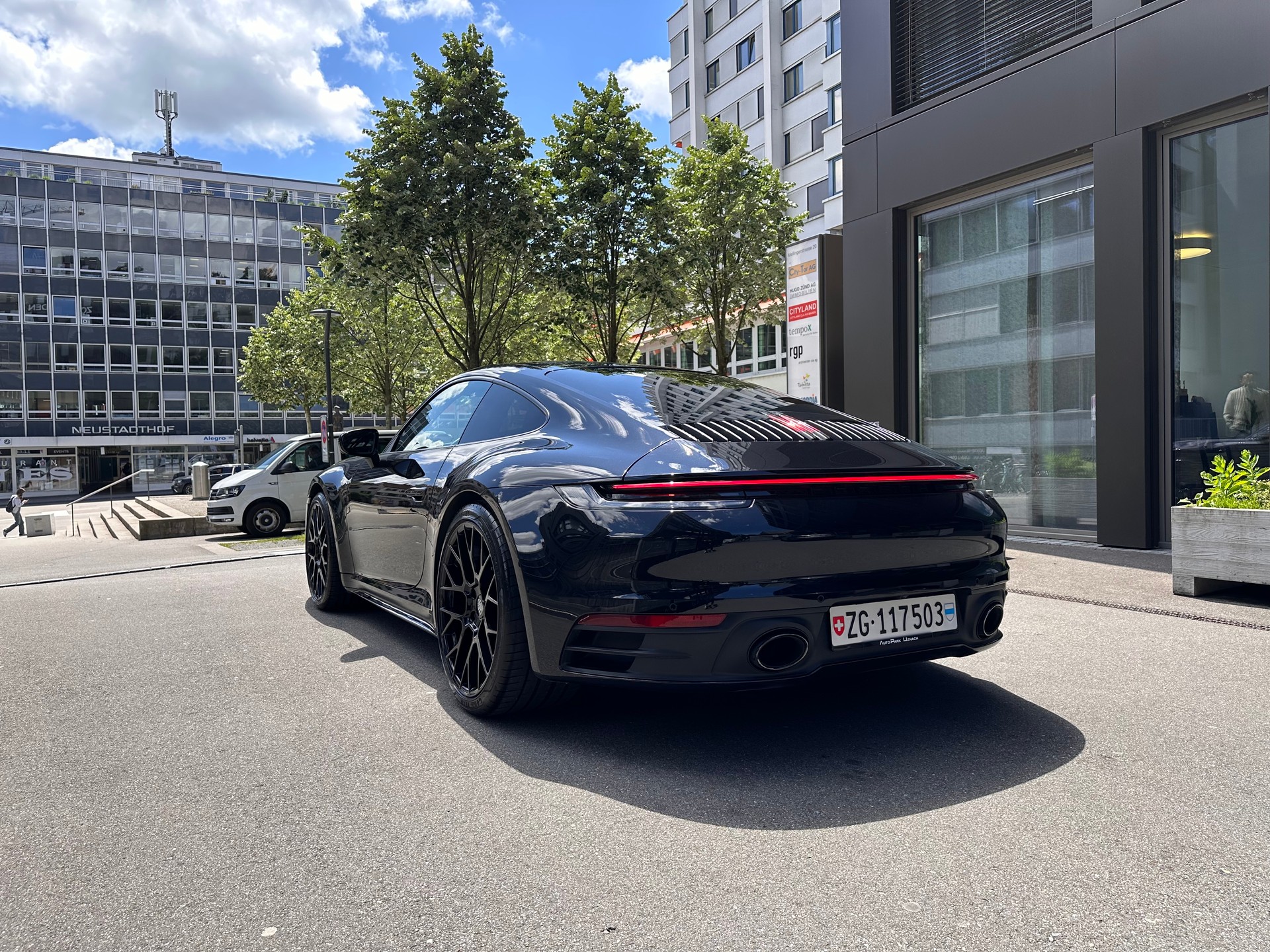 PORSCHE 911 Carrera 4S PDK-image-2