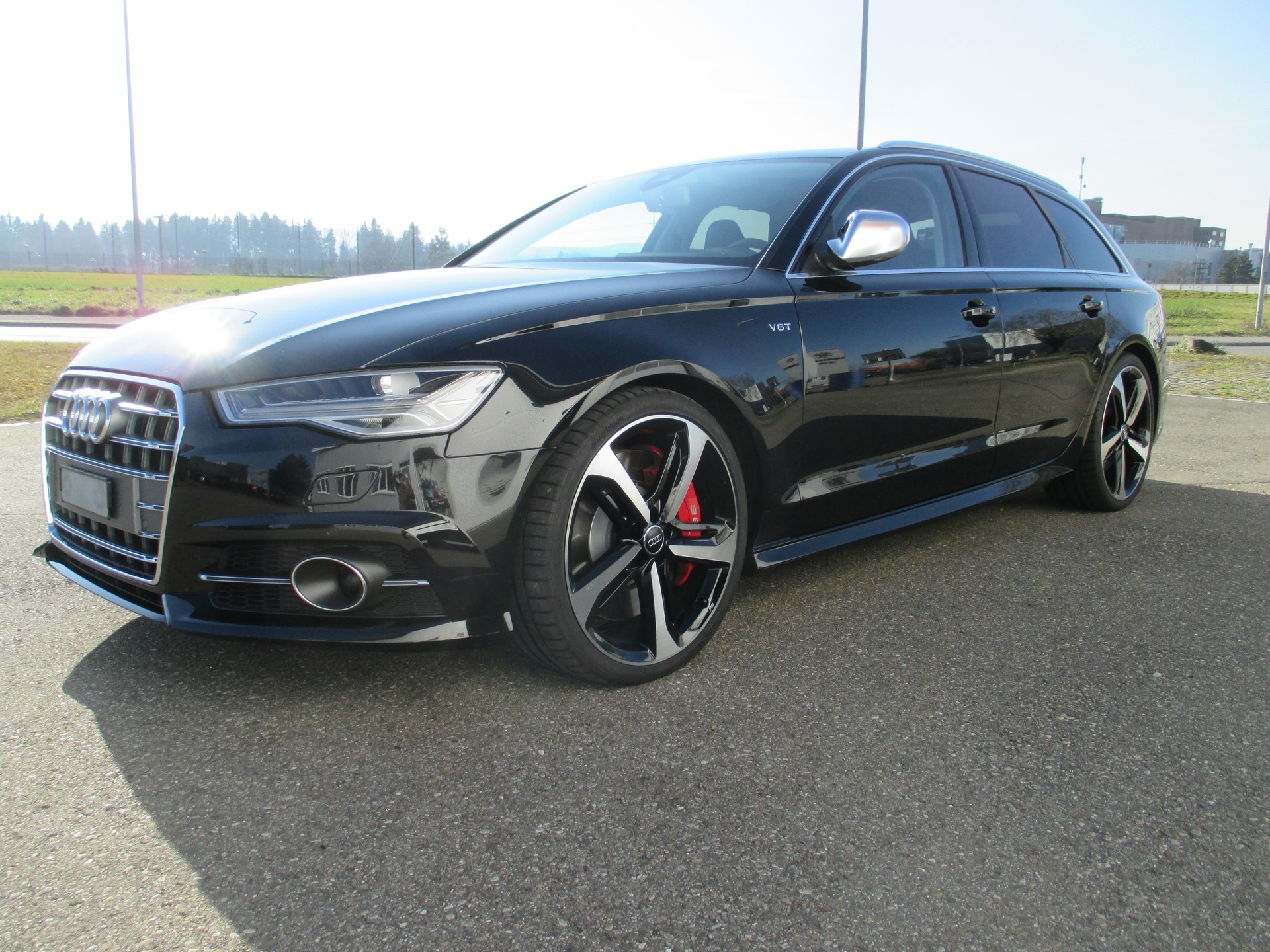 AUDI S6-image-3
