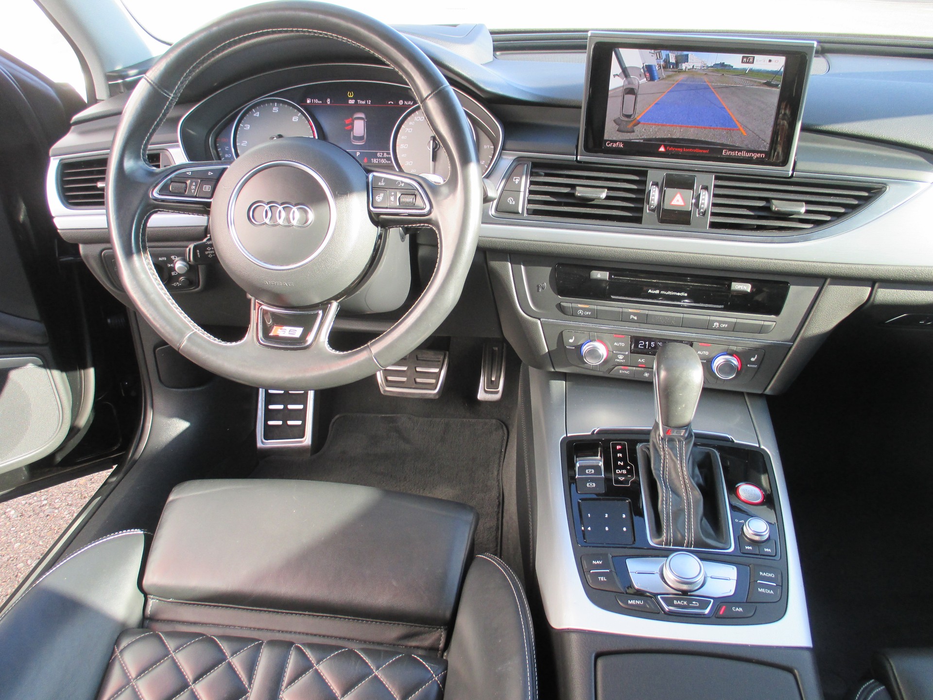 AUDI S6-image-7