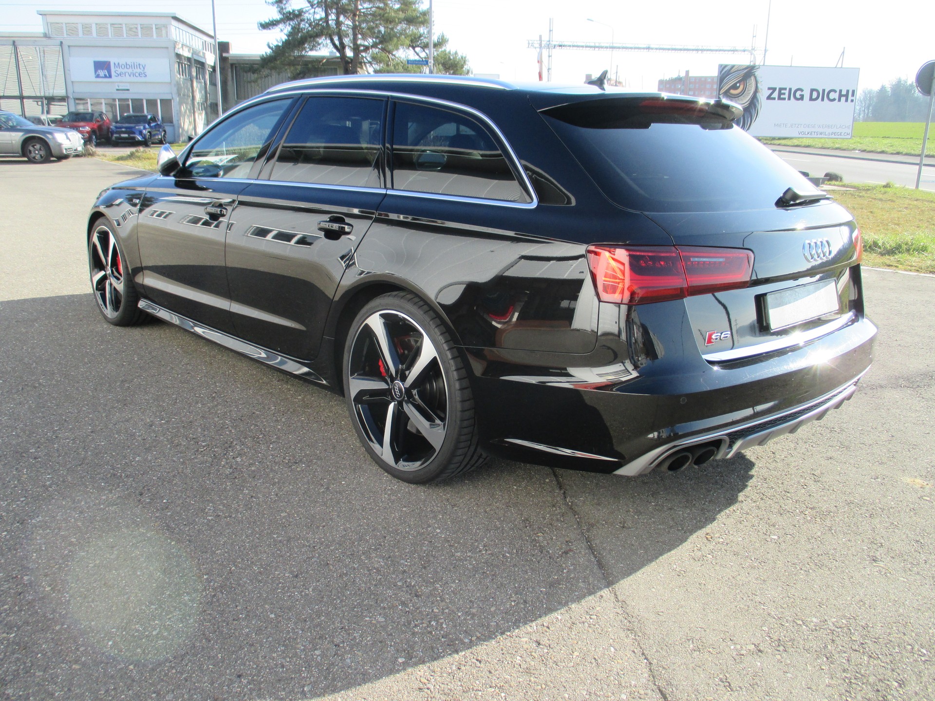 AUDI S6-image-4
