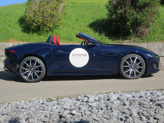 JAGUAR F-Type 5.0 V8 R75 AWD-image-5