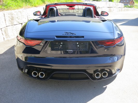 JAGUAR F-Type 5.0 V8 R75 AWD-image-9